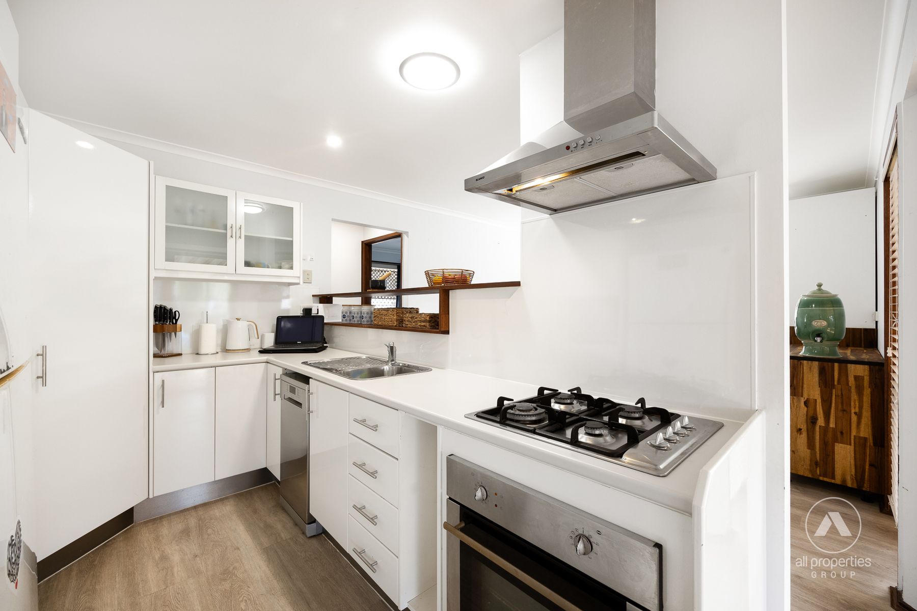 24 Myall Street, Crestmead QLD 4132, Crestmead - Thumbnail 2