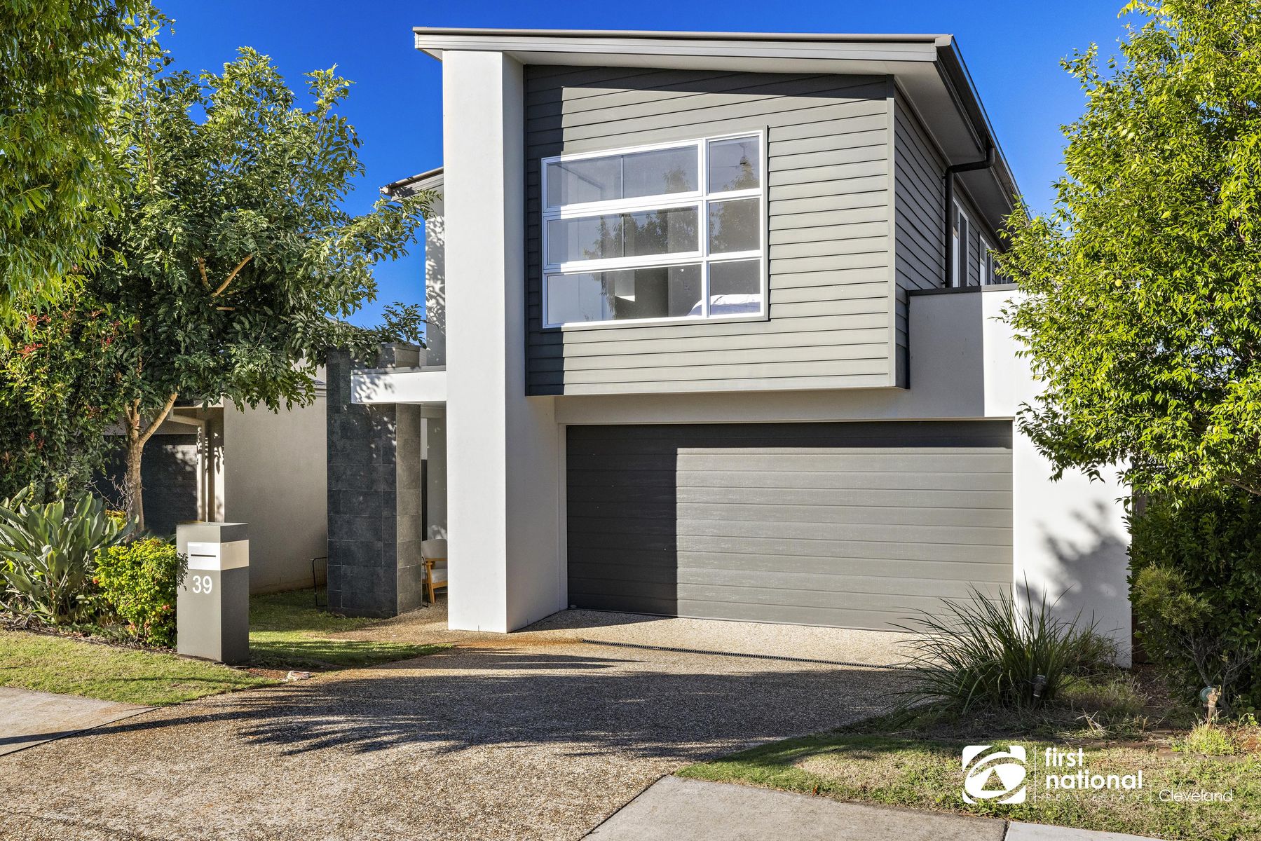 39 Swansea Circuit, Redland Bay QLD 4165