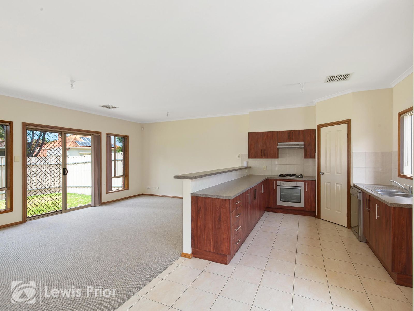 30 Winston Avenue, Clarence Gardens SA 5039, Clarence Gardens - Thumbnail 3