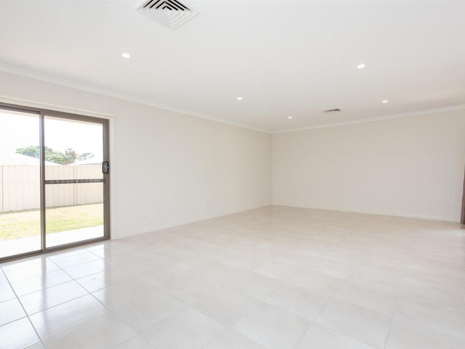 2 Davlin Drive, Mildura - Thumbnail 7