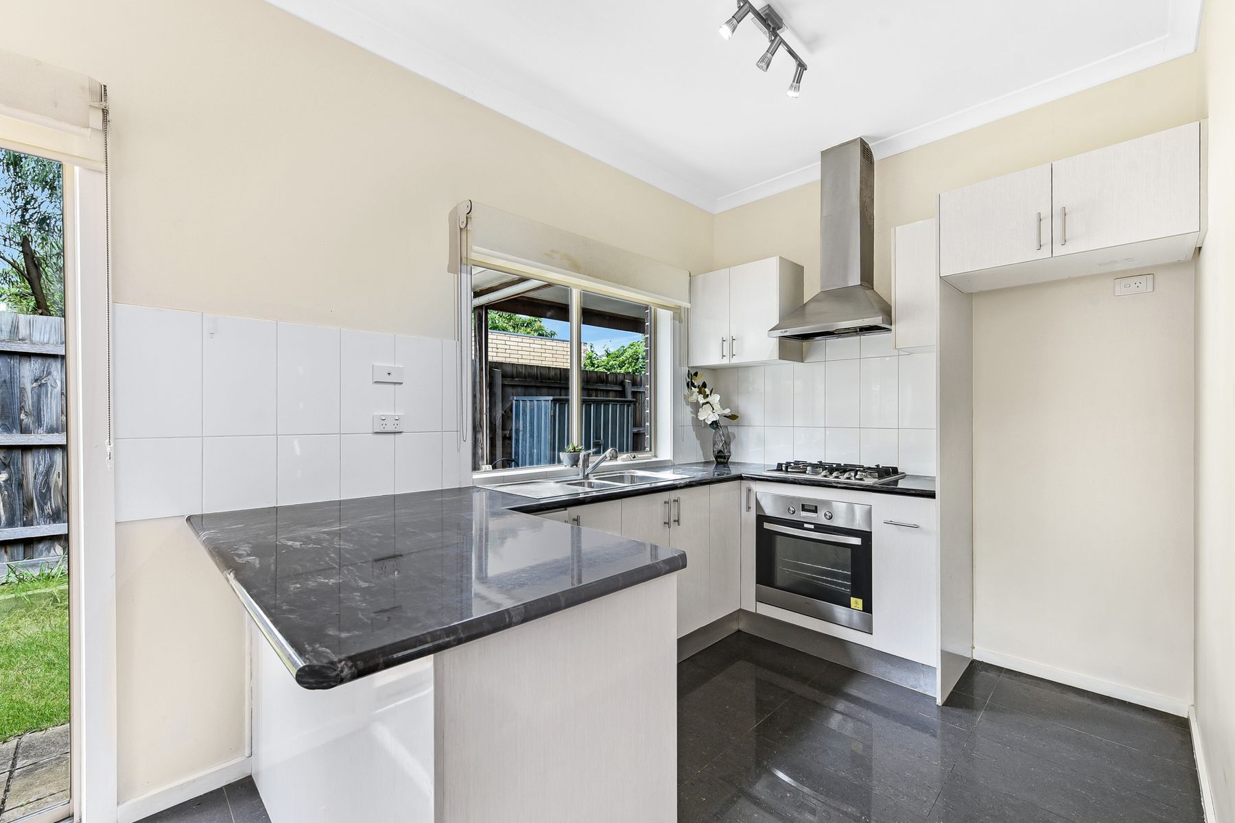 2/32 David Street, Noble Park, VIC 3174, Noble Park - Thumbnail 3