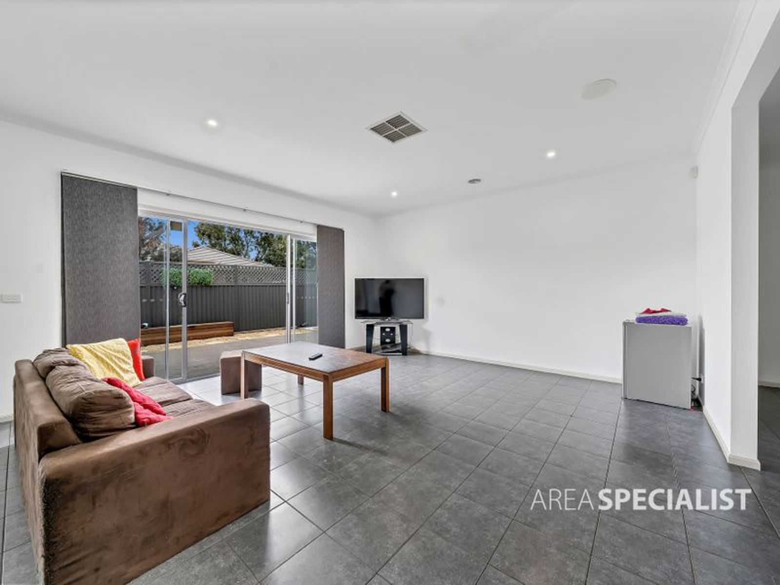 8 Don Collins Way, Berwick, Berwick - Thumbnail 4