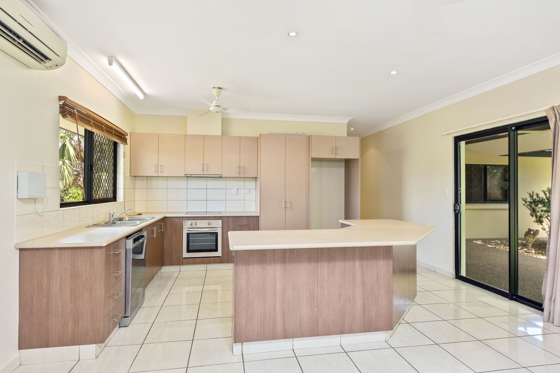 1 Juma Place, Rosebery NT 0832, Rosebery - Thumbnail 7
