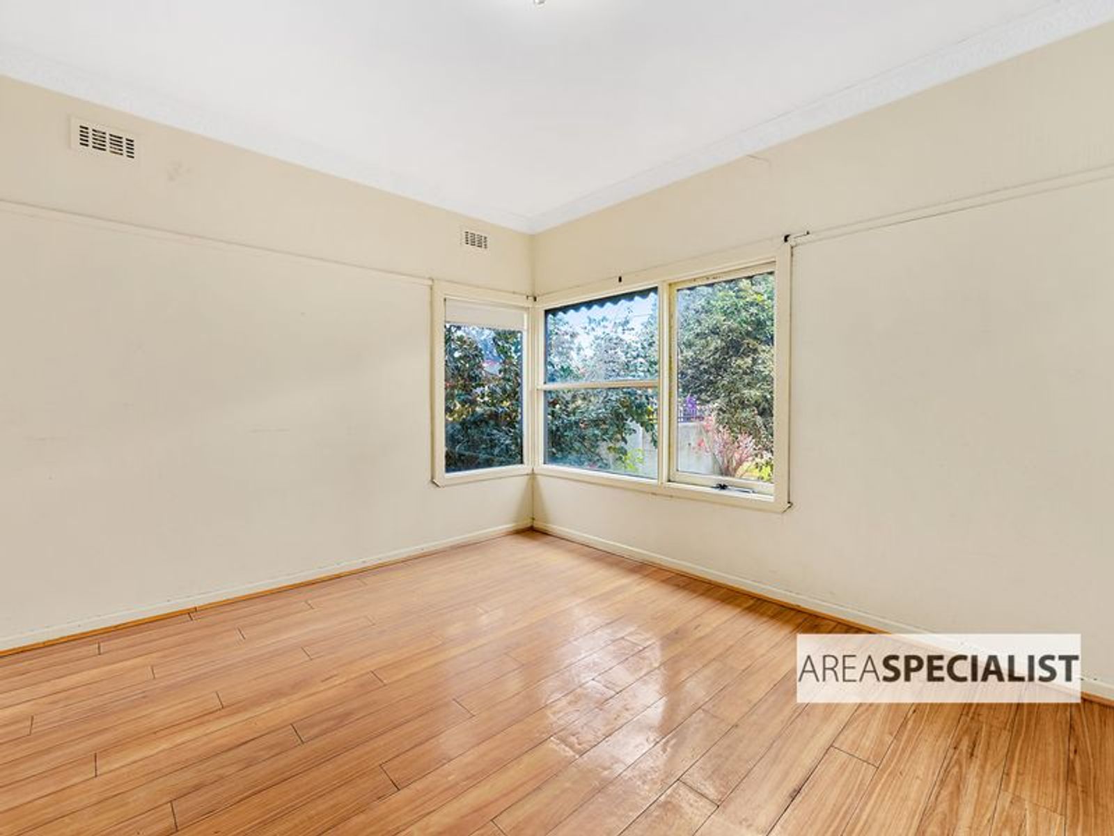 43 Regent Avenue, Springvale, Springvale - Thumbnail 4