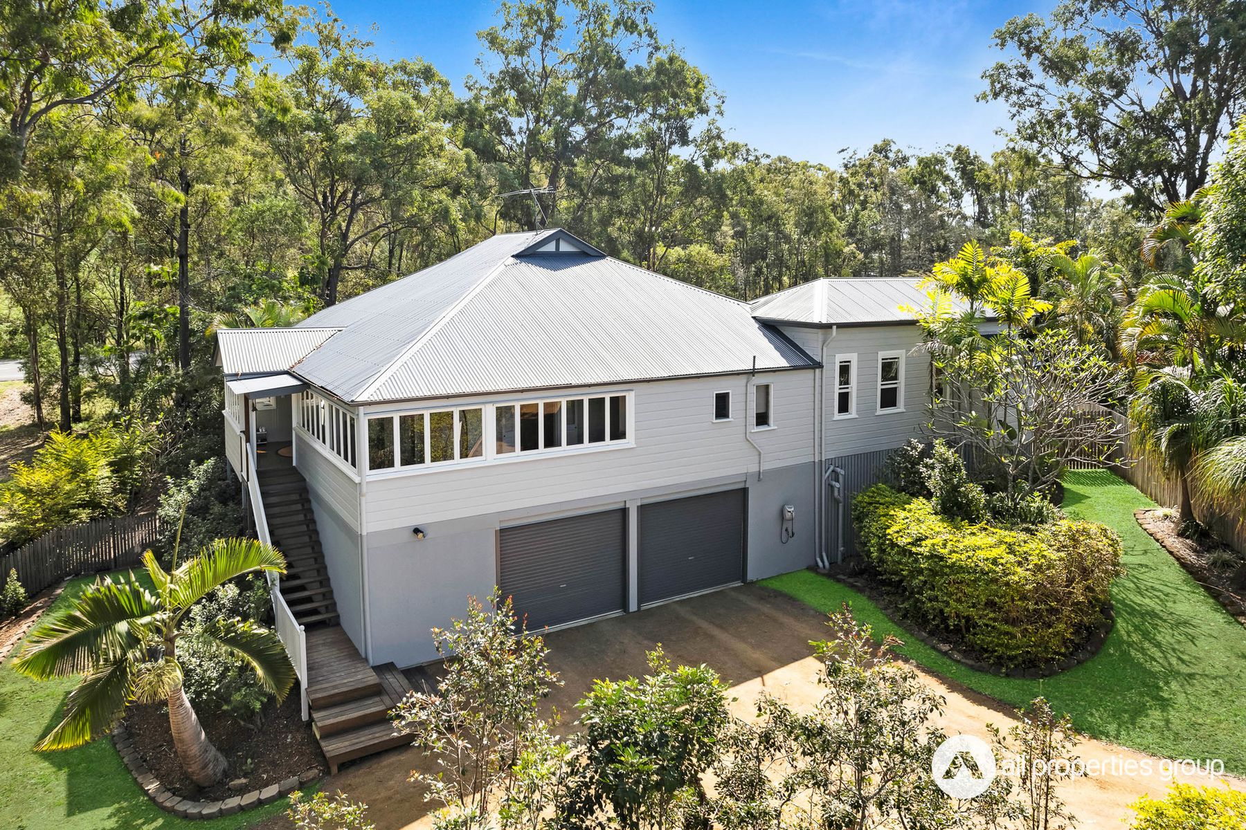10 Ella Place, Windaroo QLD 4207