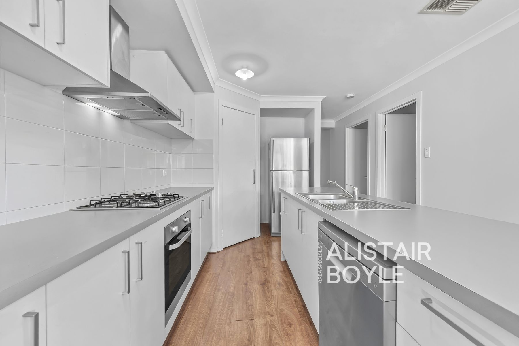 57 Arlington Avenue, Pakenham, VIC 3810, Pakenham - Thumbnail 5