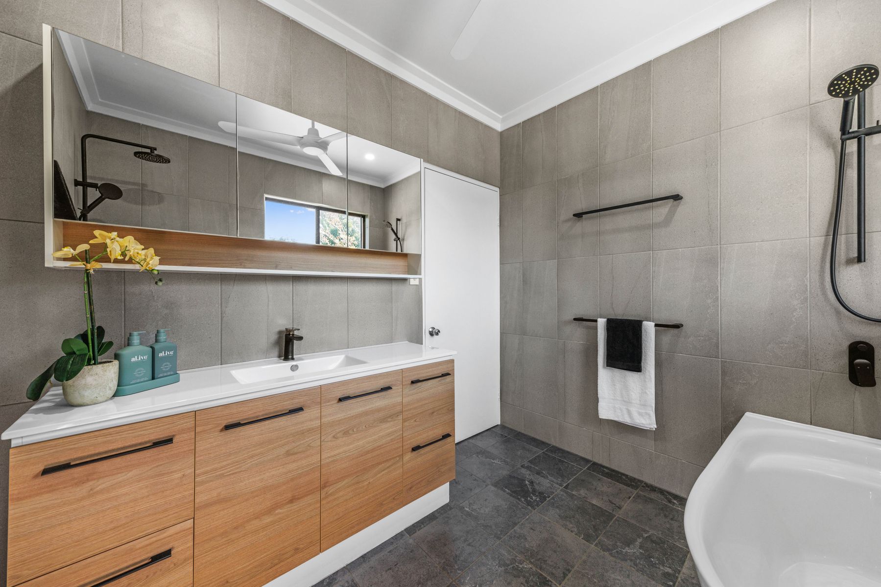 9 Edinburgh Crescent, Brinkin NT 0810, Brinkin - Thumbnail 5
