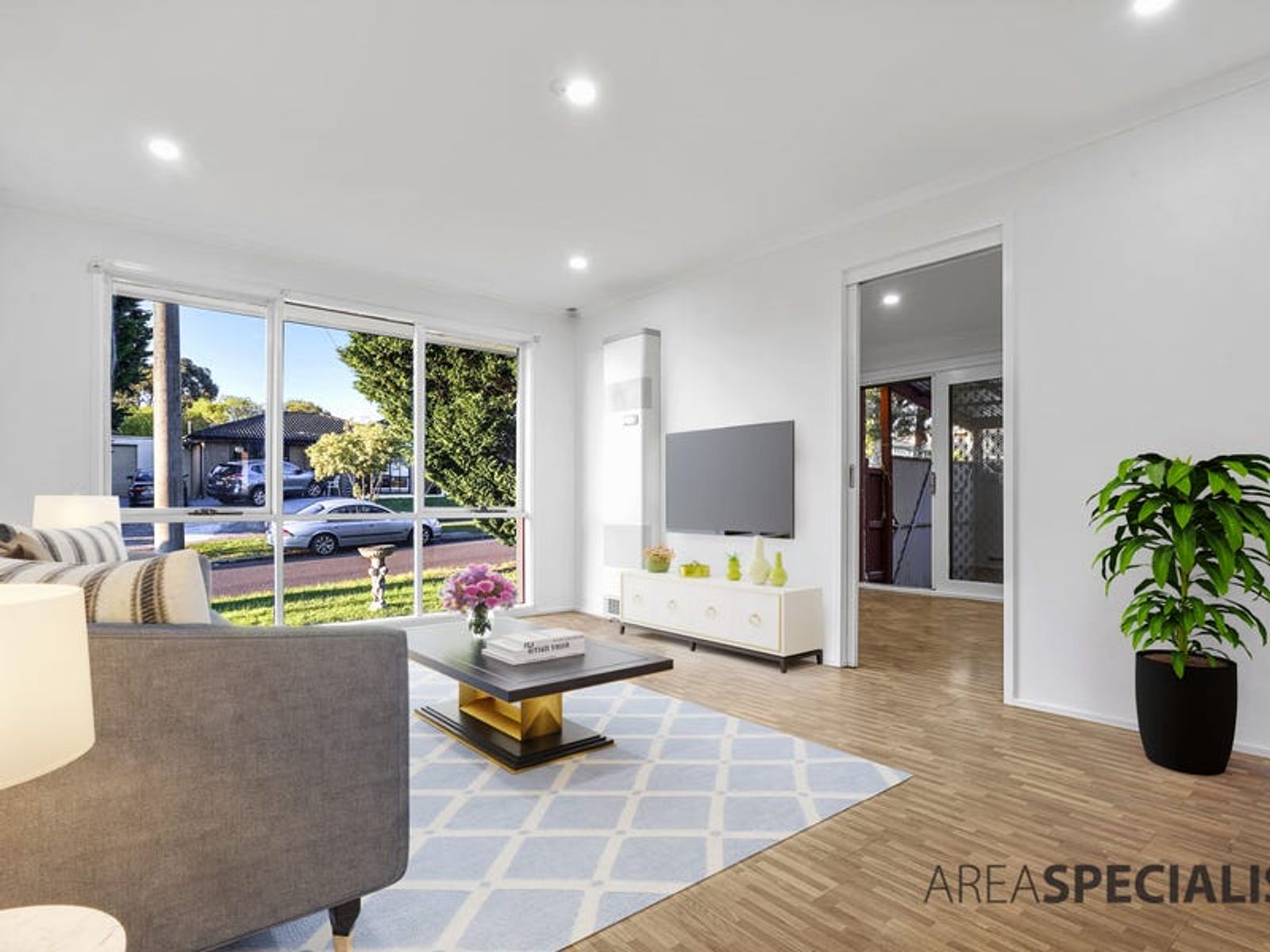 10 Meredith Crescent, Hampton Park, VIC 3976, Hampton Park - Thumbnail 4
