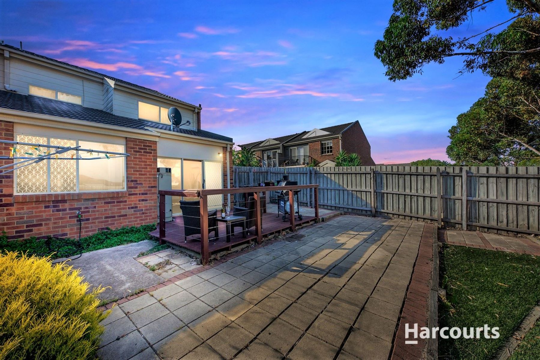 13/2 Silvertree Ave, Delahey, VIC 3037, Delahey - Thumbnail 2