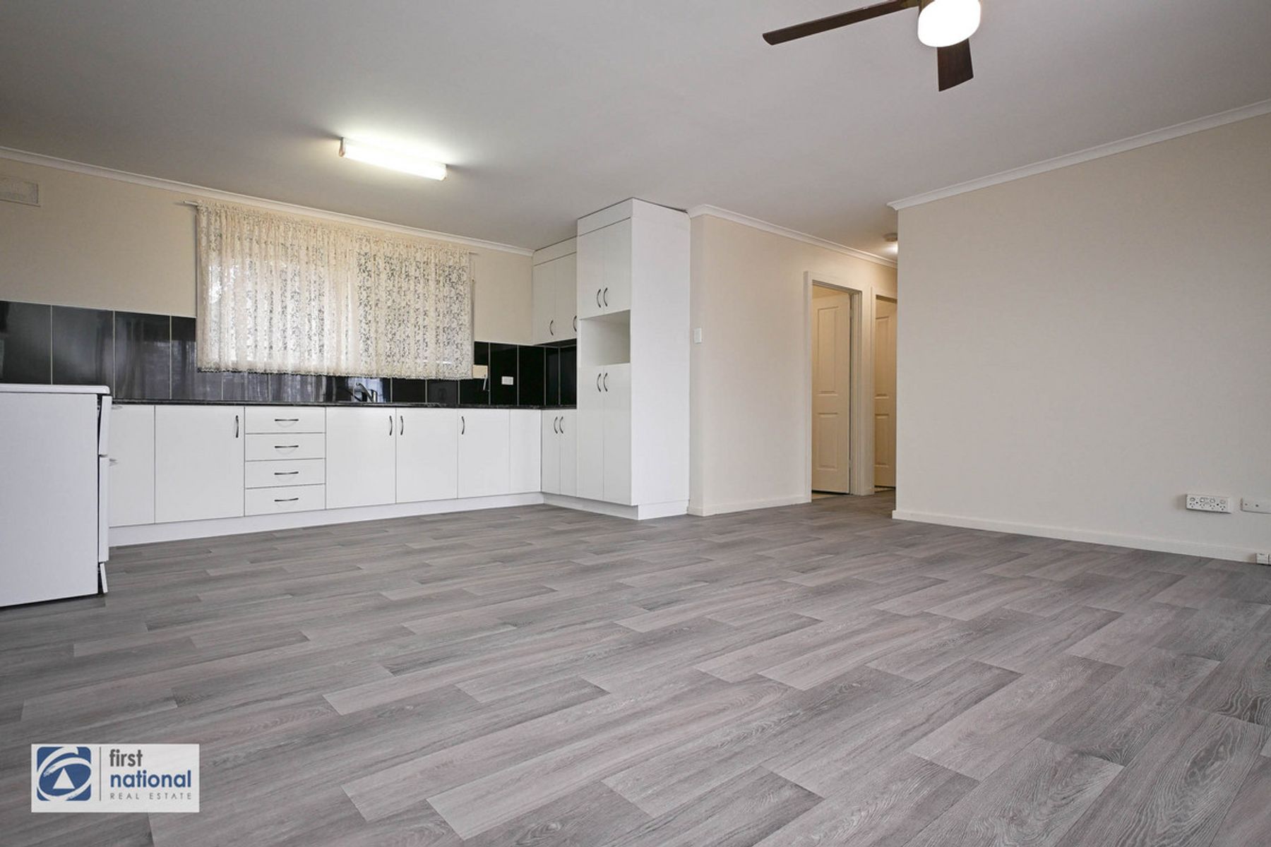 16 Larkin Crescent, Port Augusta SA 5700, Port Augusta - Thumbnail 2