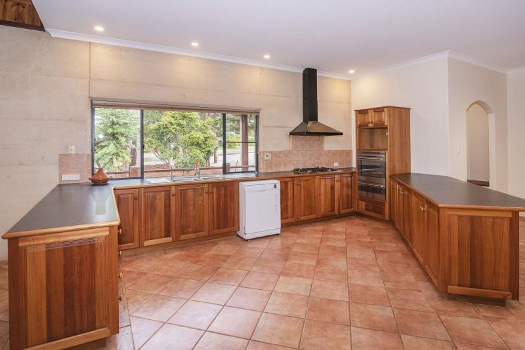 6 River Heights Road, Margaret River WA 6285, Margaret River - Thumbnail 2