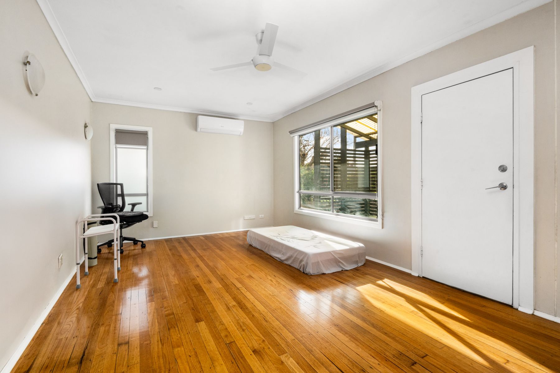 33 Ontario Avenue, Corio, Corio - Thumbnail 5