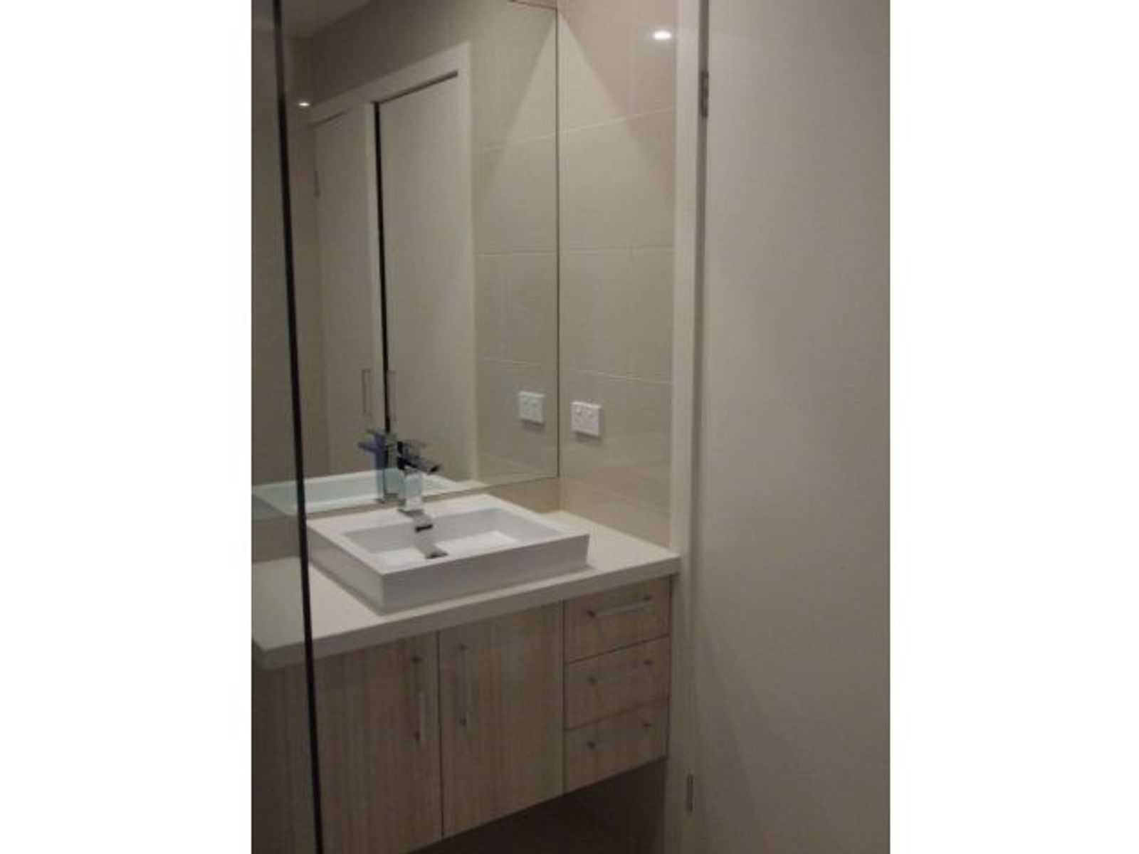 106/436 Stud Road, Wantirna South VIC 3152, Wantirna South - Thumbnail 4