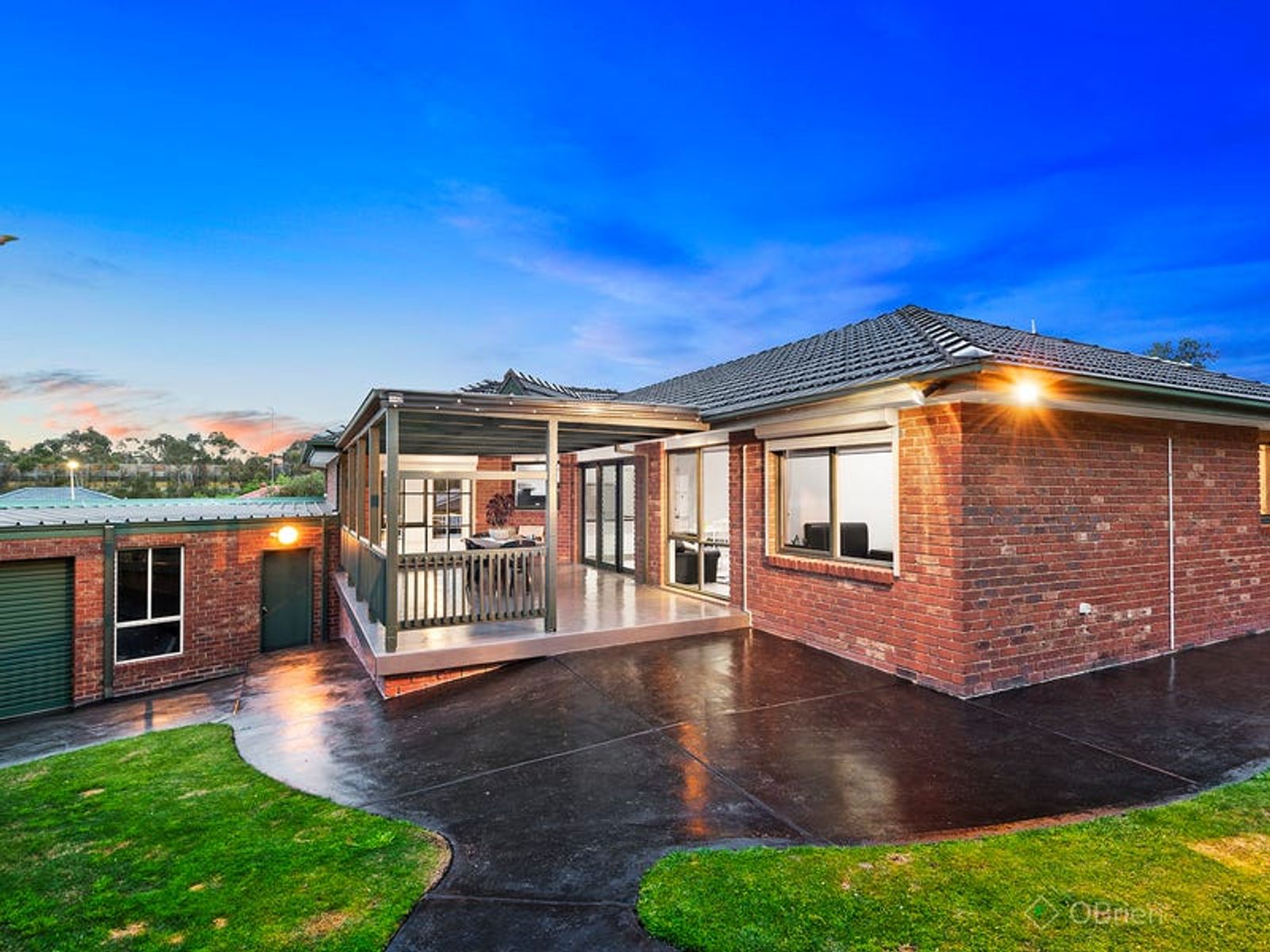 26 John Hunter Drive, Endeavour Hills, VIC 3802, Endeavour Hills - Thumbnail 8