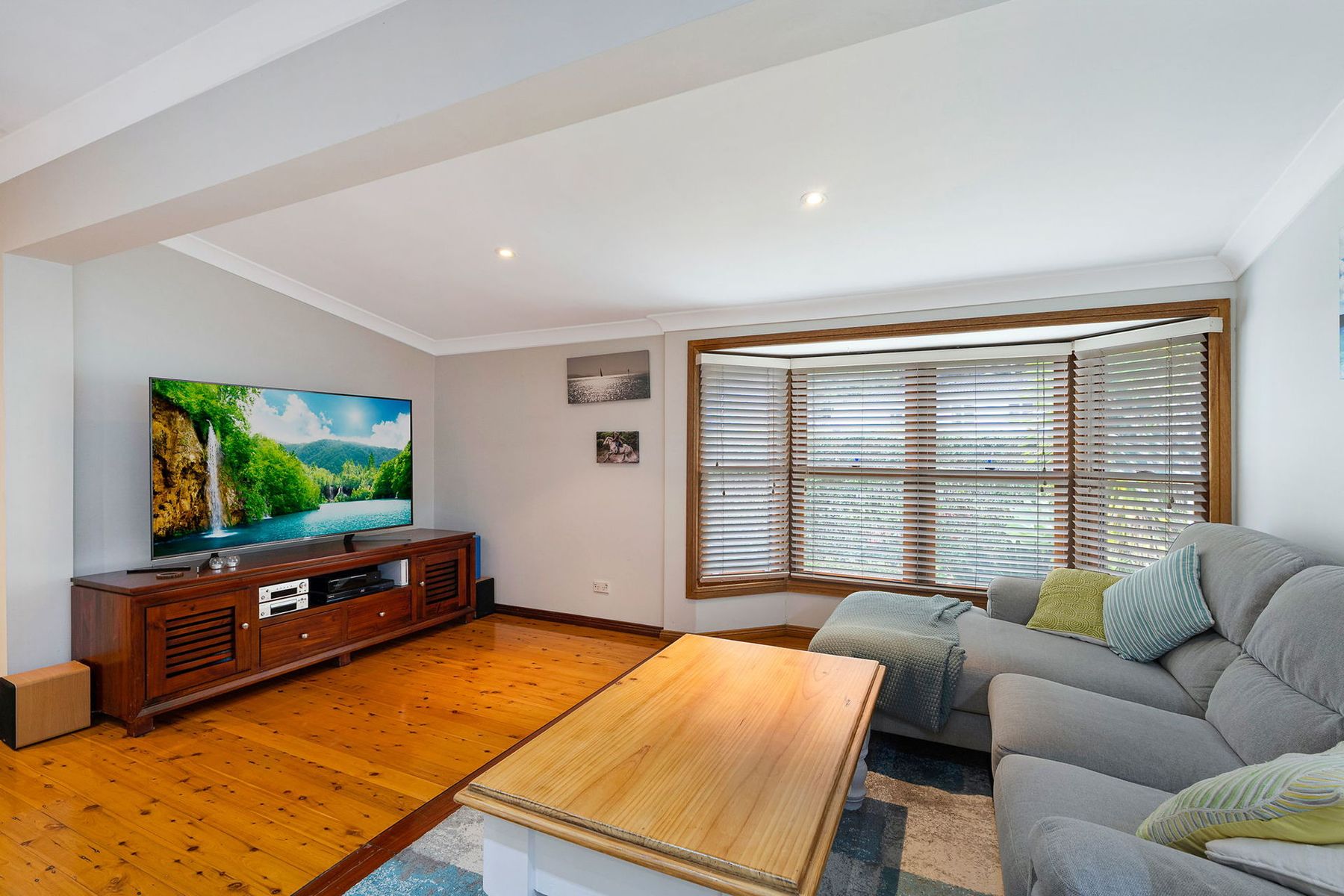 22 Ashley Avenue, Terrigal NSW 2260, Terrigal - Thumbnail 2