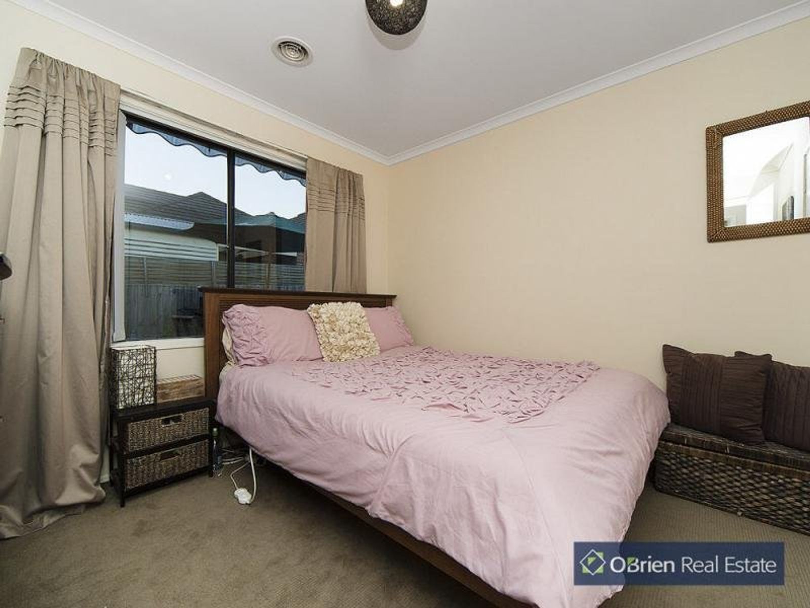27 Sandalwood Drive, Narre Warren, VIC 3805, Narre Warren - Thumbnail 8