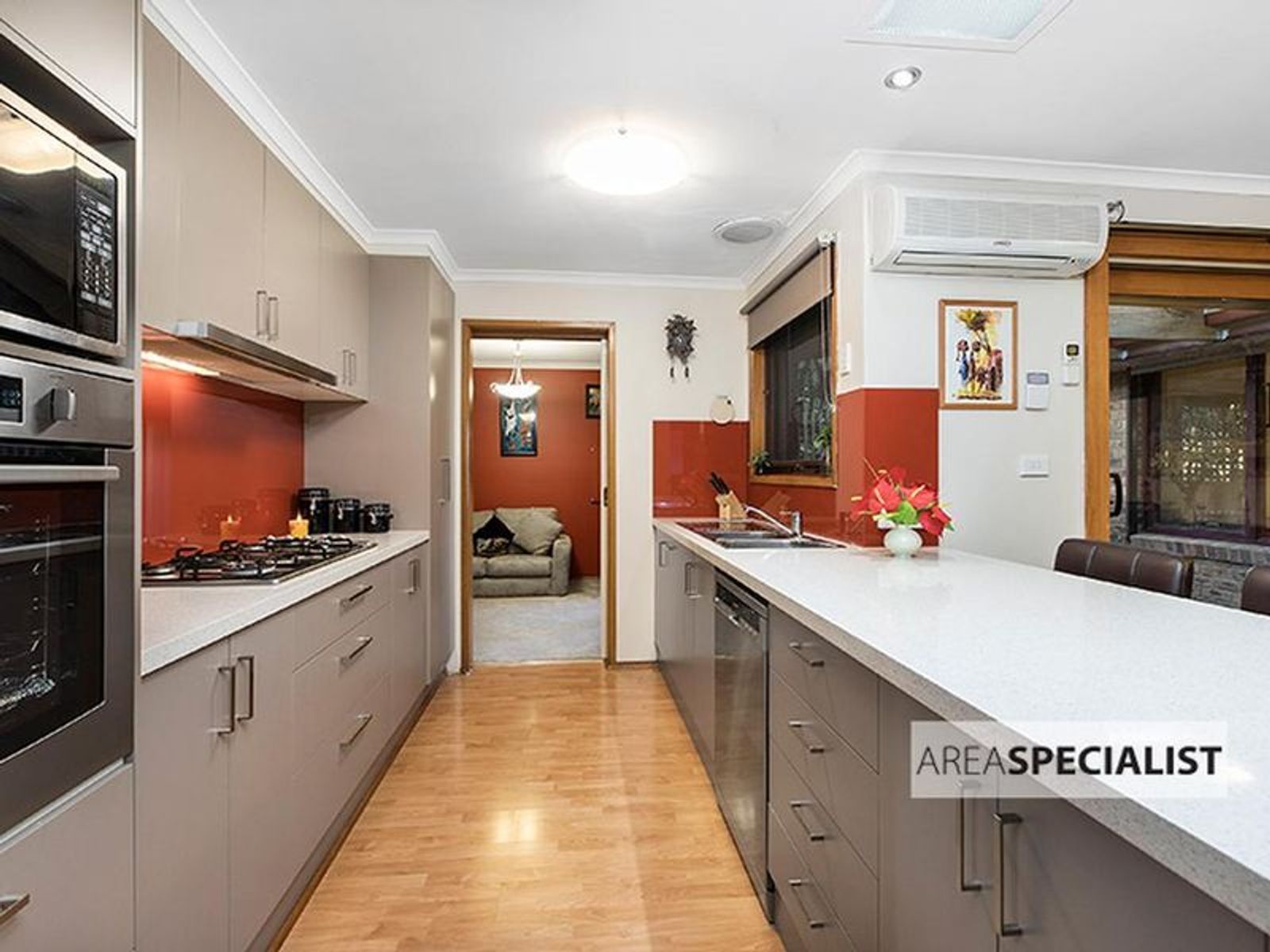 42 Mildura Crescent, Endeavour Hills, VIC 3802, Endeavour Hills - Thumbnail 3