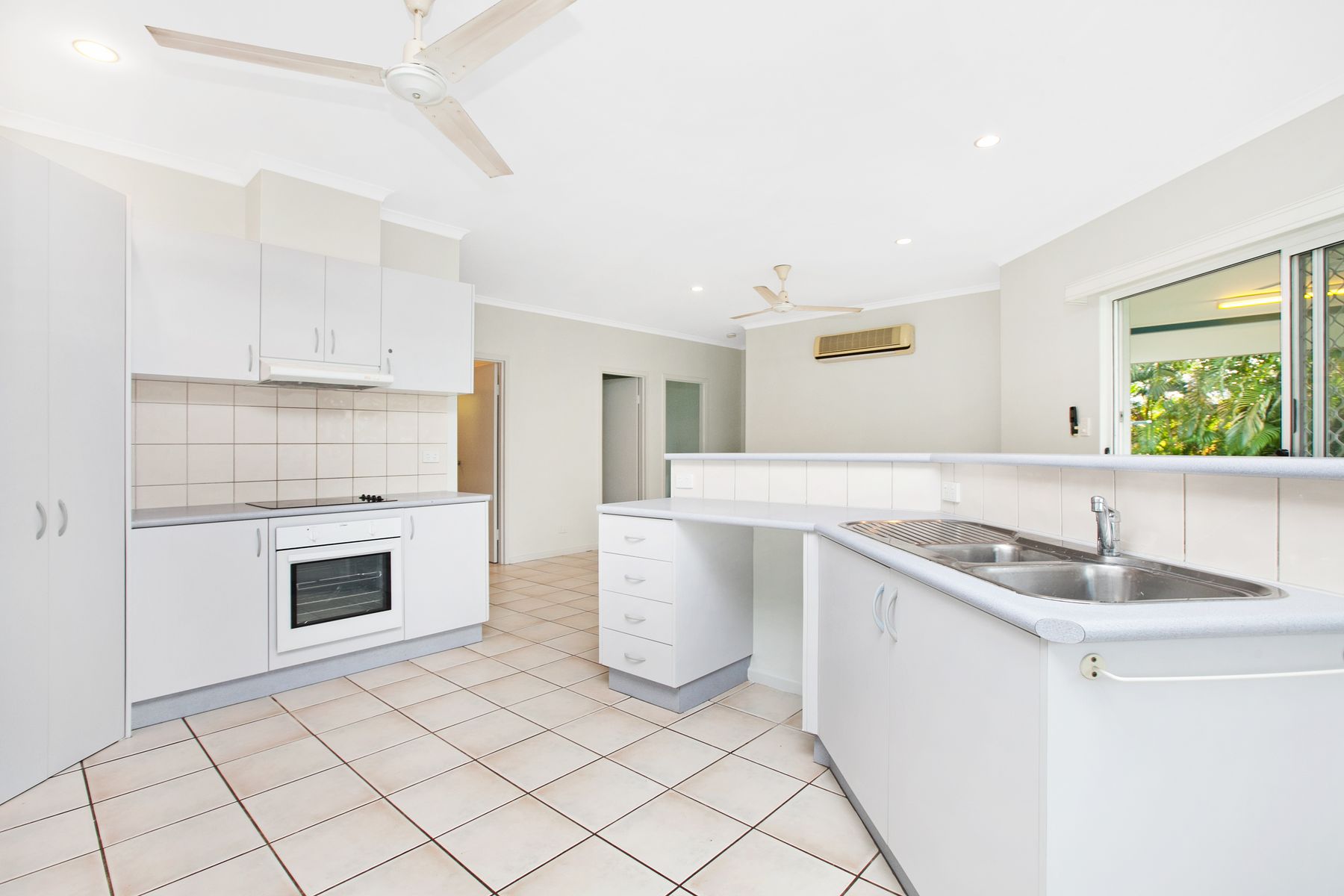 2 Argyle Close, Durack, NT 0830, Durack - Thumbnail 2