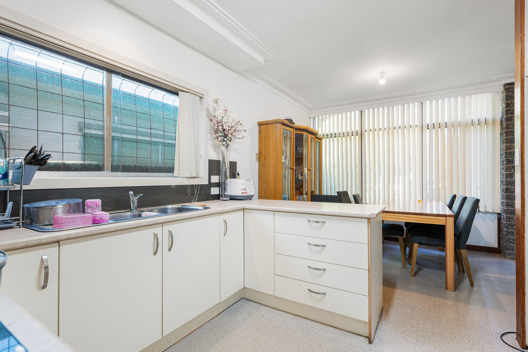 11 Barry Avenue, Mildura - Thumbnail 8
