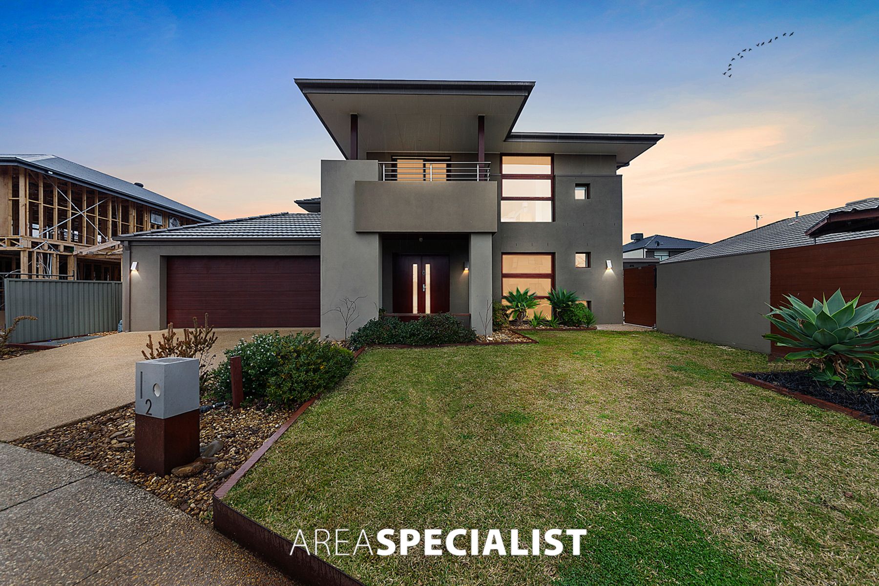 2 Heron Close, Pakenham, VIC 3810, Pakenham - Thumbnail 2
