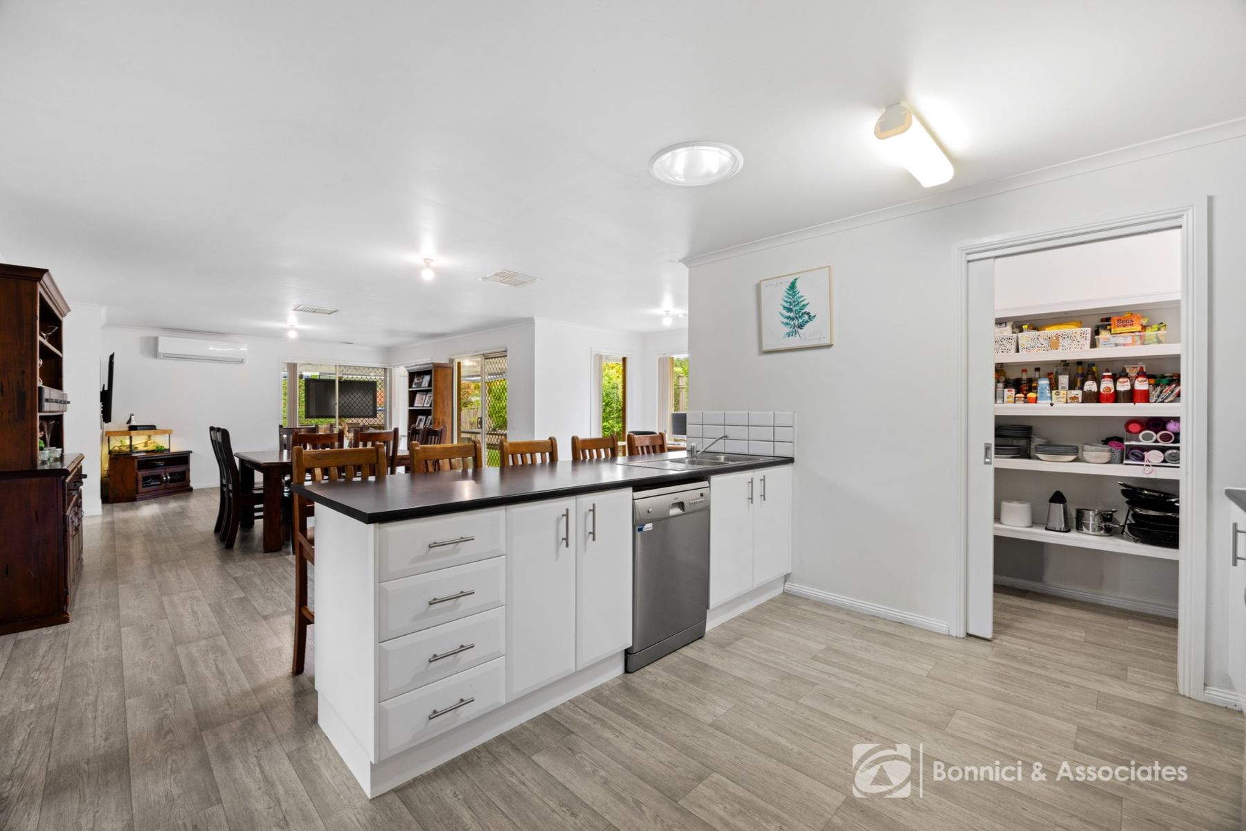 13 Caraway Street, Baranduda VIC 3691, Baranduda - Thumbnail 4