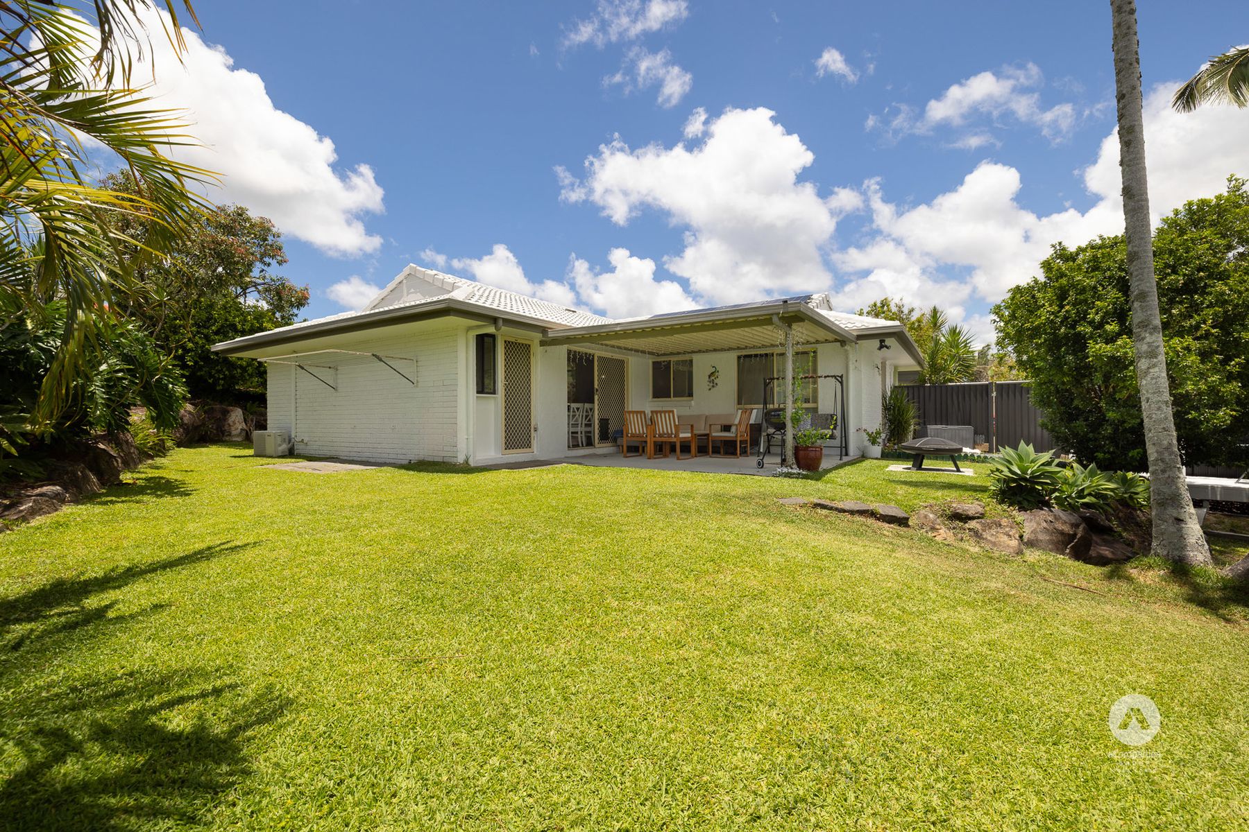 8 Mona Court, Oxenford QLD 4210, Oxenford - Thumbnail 2