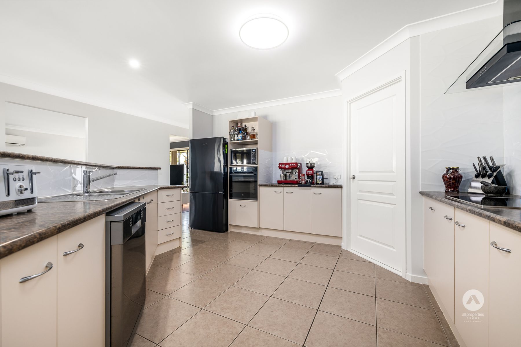 1 Lynbrook Avenue, Ormeau QLD 4208, Ormeau - Thumbnail 6