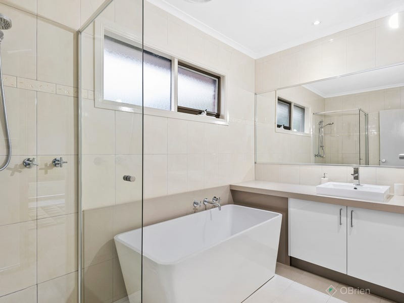 26 John Hunter Drive, Endeavour Hills, VIC 3802, Endeavour Hills - Thumbnail 6