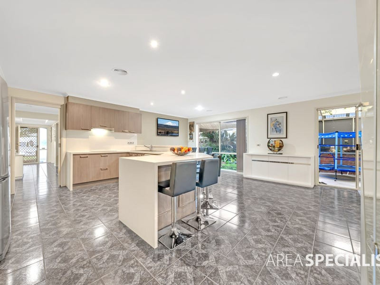 11 Byron Court, Narre Warren South, VIC 3805, Narre Warren South - Thumbnail 6