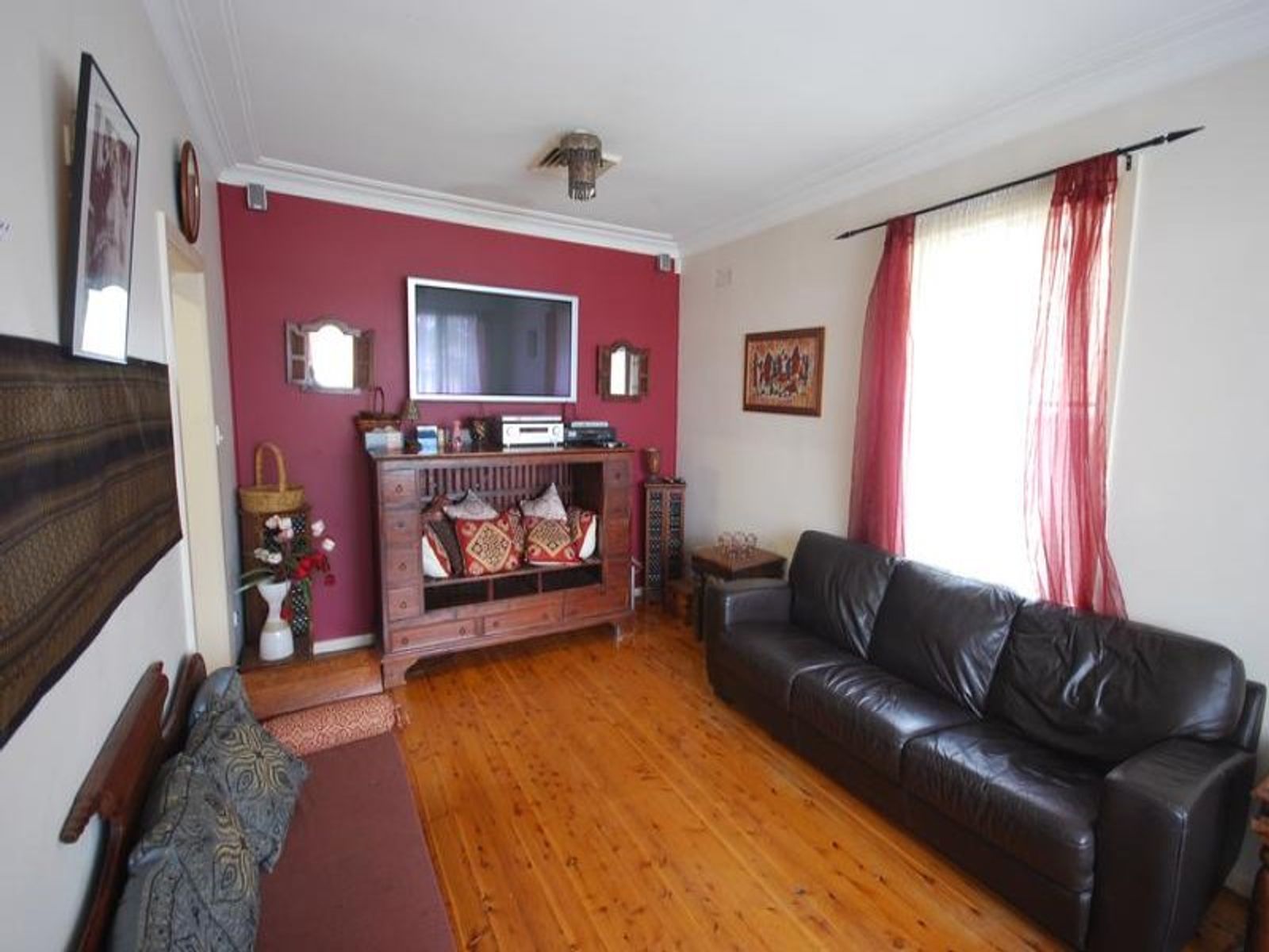 CENTRAL POSITION :11 Higgins Street, Penrith NSW 2750, Penrith - Thumbnail 4