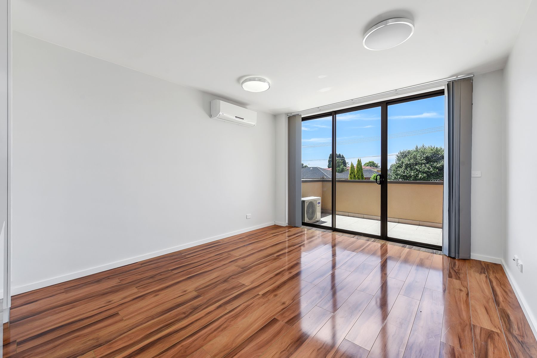 12 Lucille Ball Place, Parkwood, QLD, 4214, Parkwood - Thumbnail 6