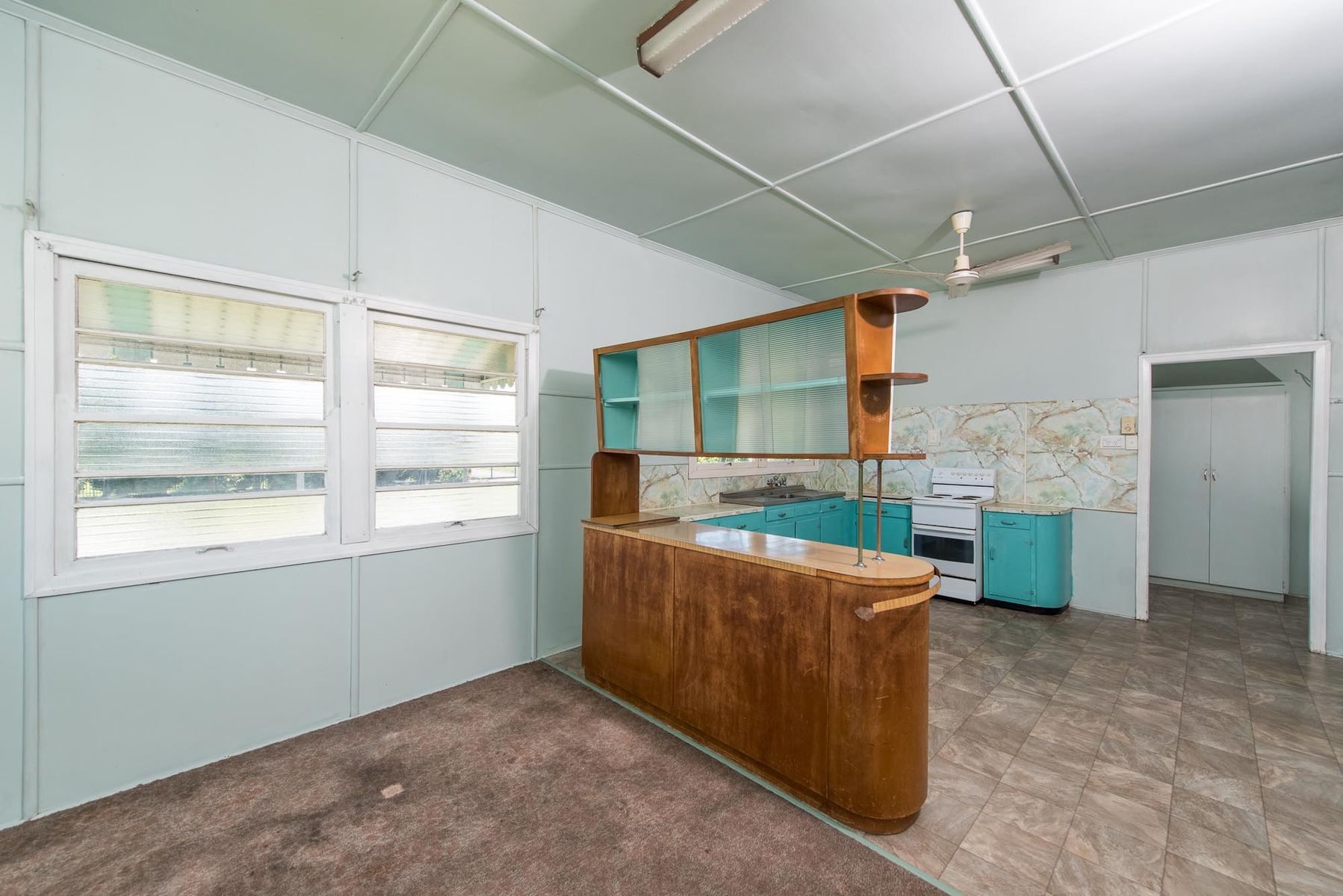 216 Nebo Road, West Mackay, QLD 4740, West Mackay - Thumbnail 3