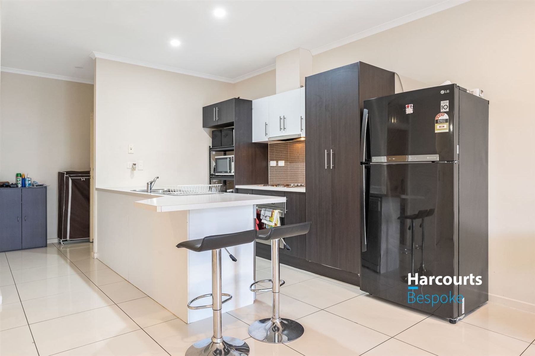 8/22, Mawson Lakes - Thumbnail 5