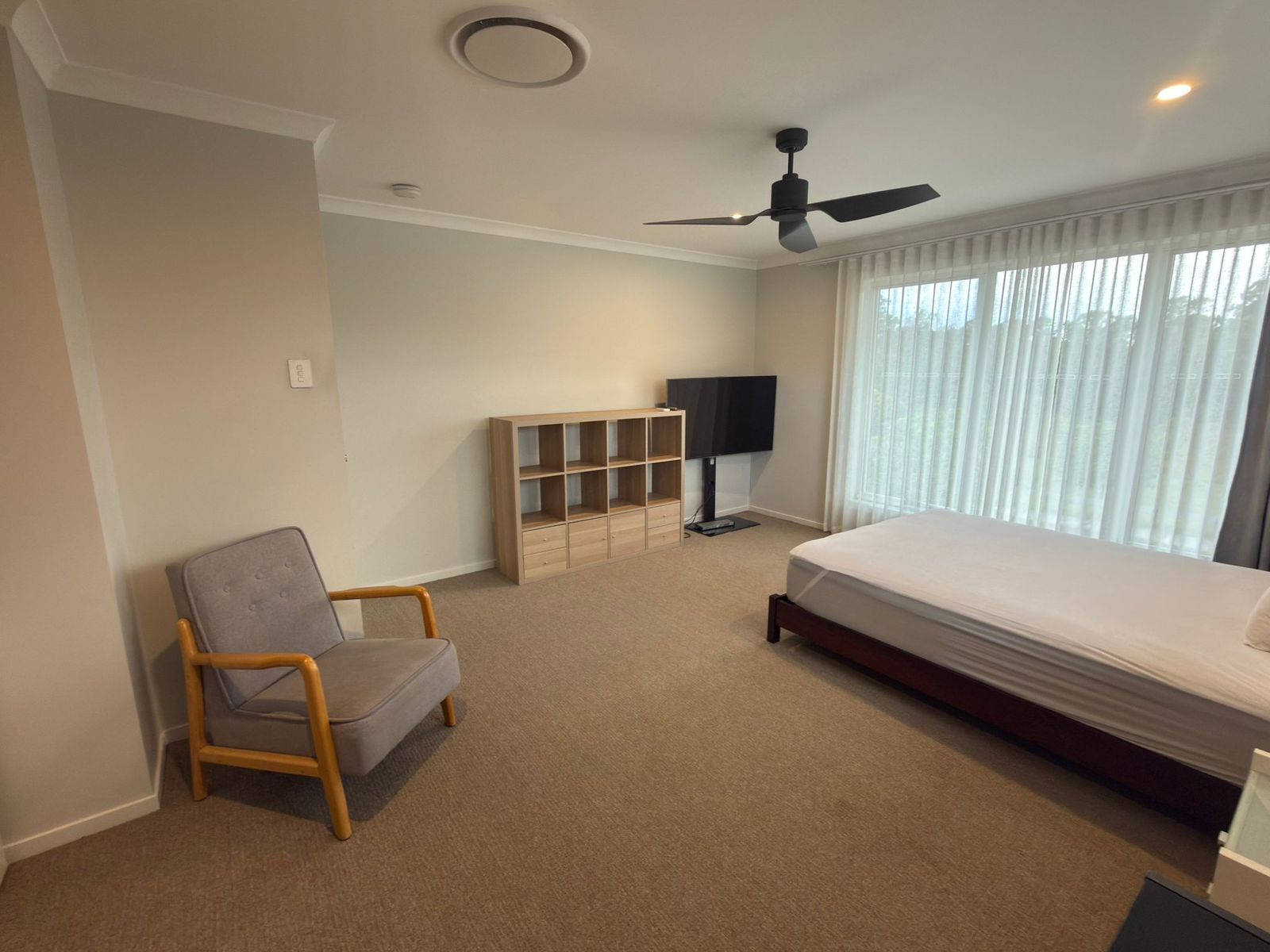 Room 4/62 Citron Crescent, Helensvale QLD 4212, Helensvale - Thumbnail 3