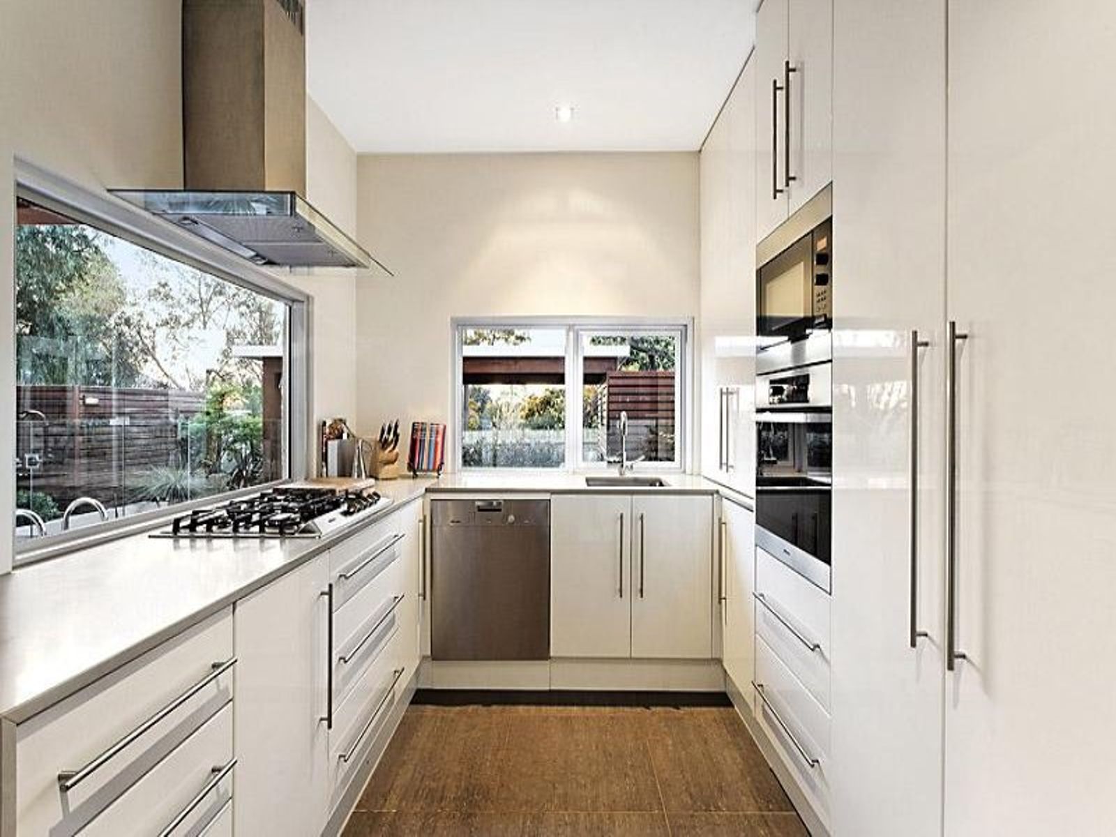 24 Bayswater Road, Kensington - Thumbnail 4
