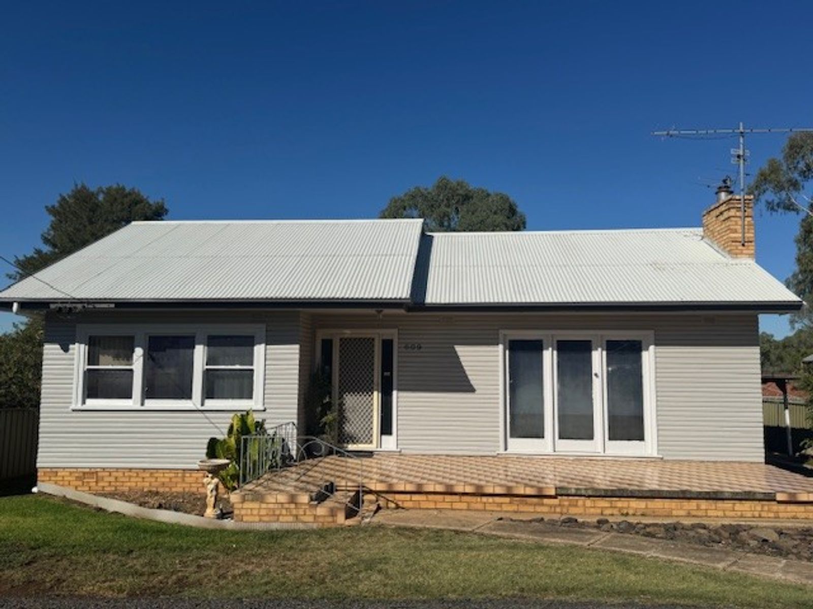 609 Armidale Road, Tamworth NSW 2340