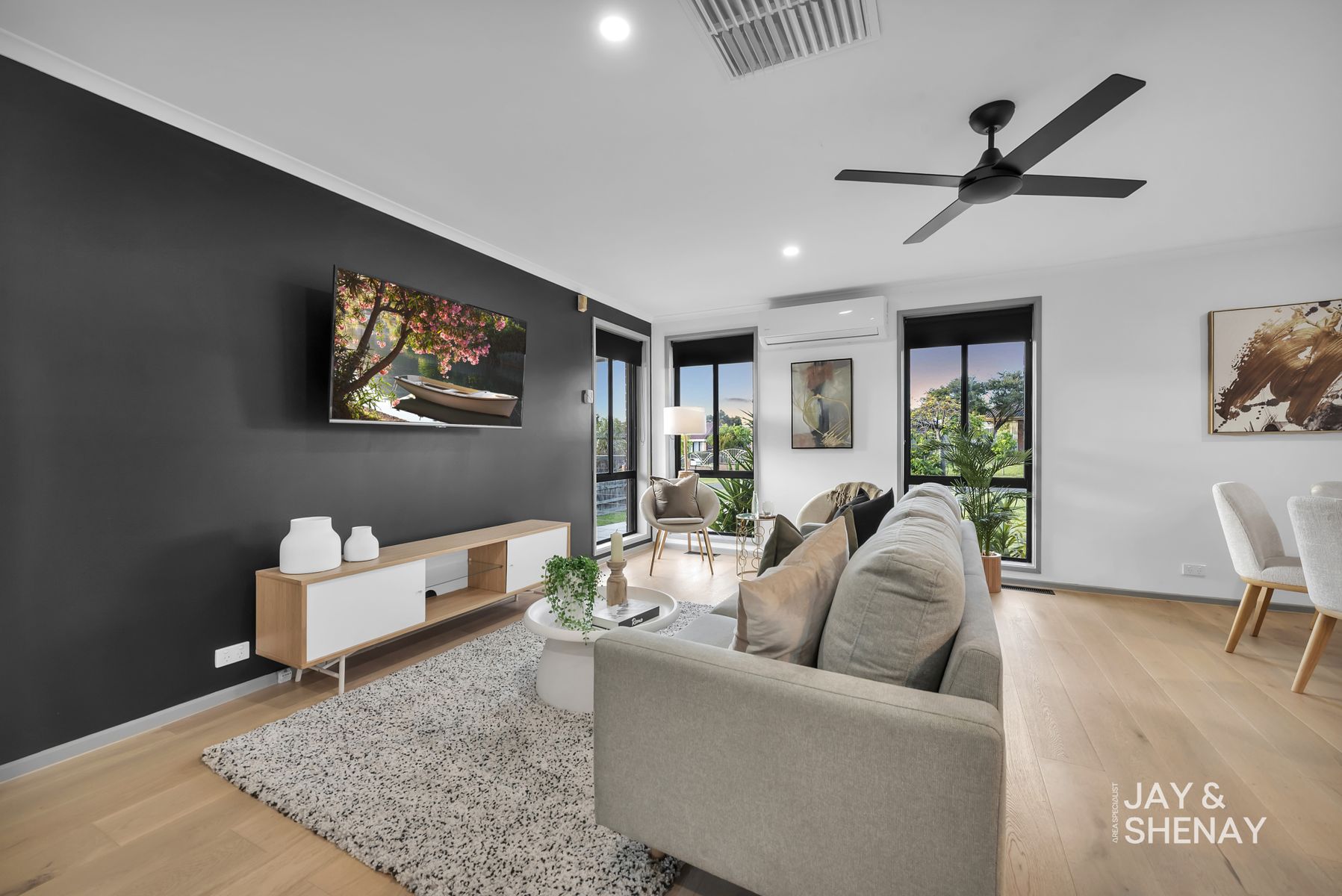 9 Dundee Court, Endeavour Hills, VIC 3802, Endeavour Hills - Thumbnail 2