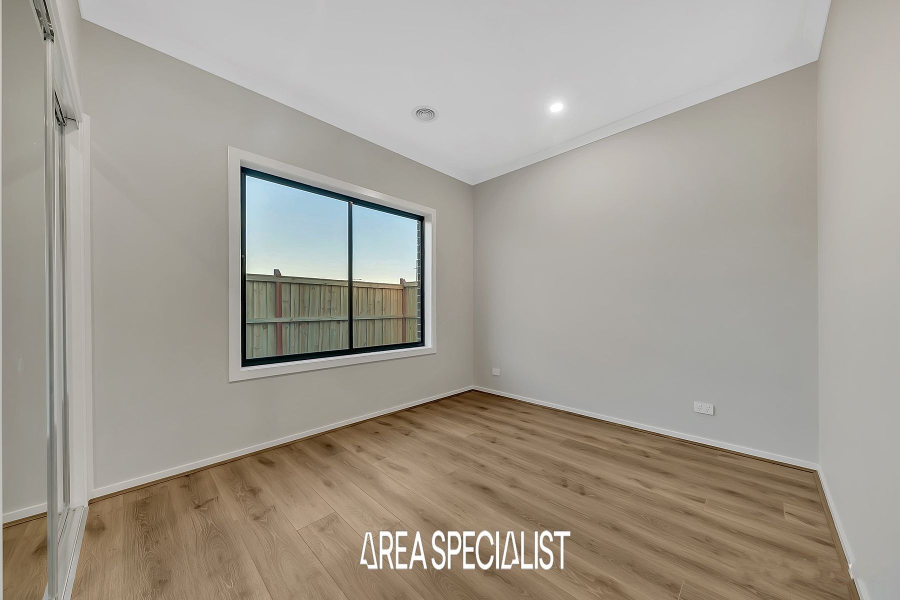 8 Houston Drive, Thornhill Park, VIC 3335, Thornhill Park - Thumbnail 8