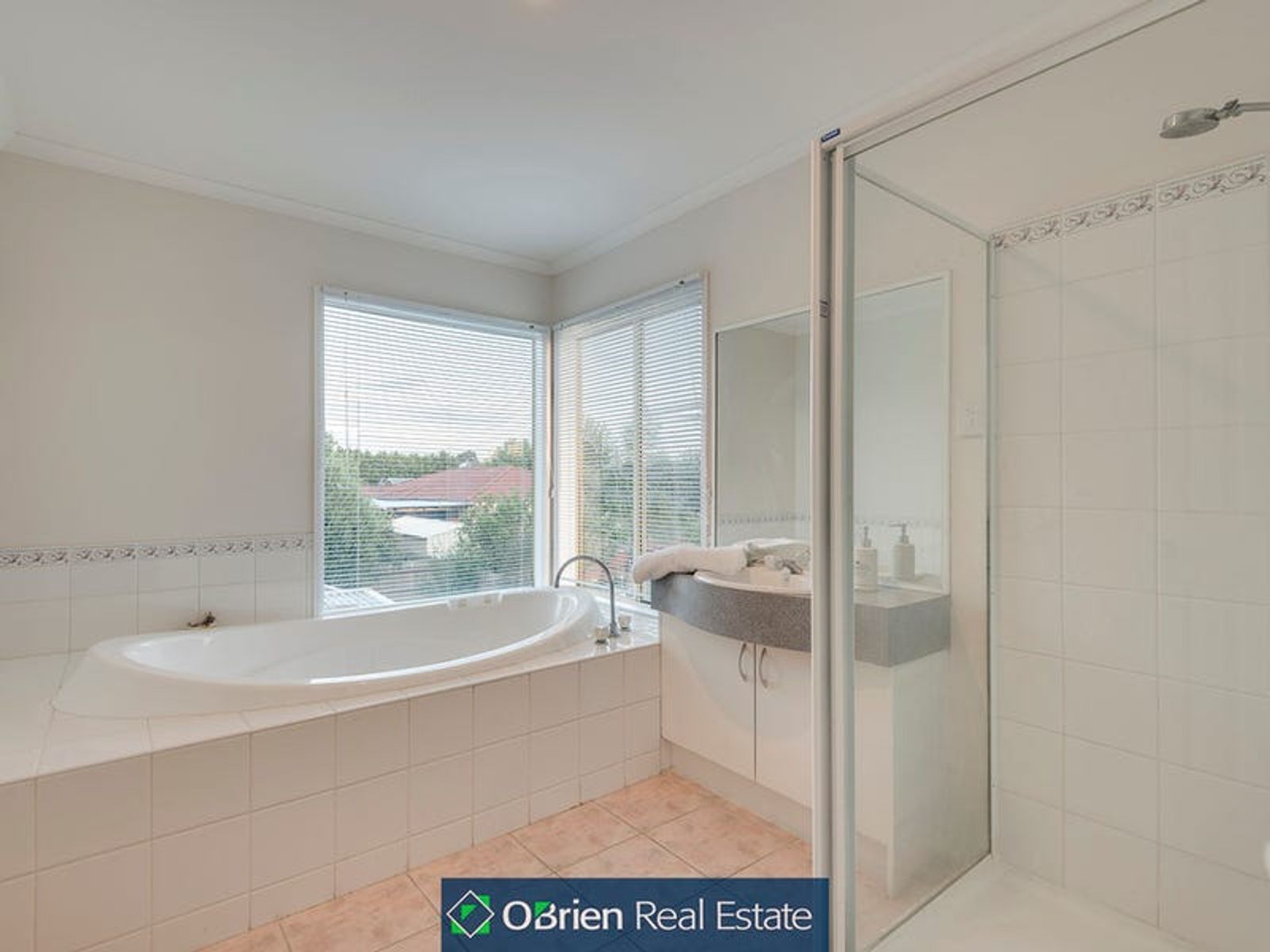 13 Cromford Crescent, Narre Warren South, VIC 3805, Narre Warren South - Thumbnail 6