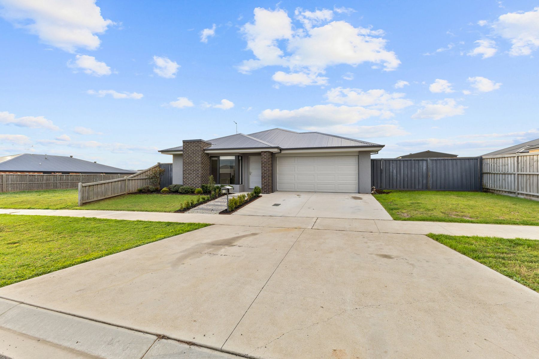 12 Rise Boulevard, Traralgon VIC 3844, Traralgon - Thumbnail 3