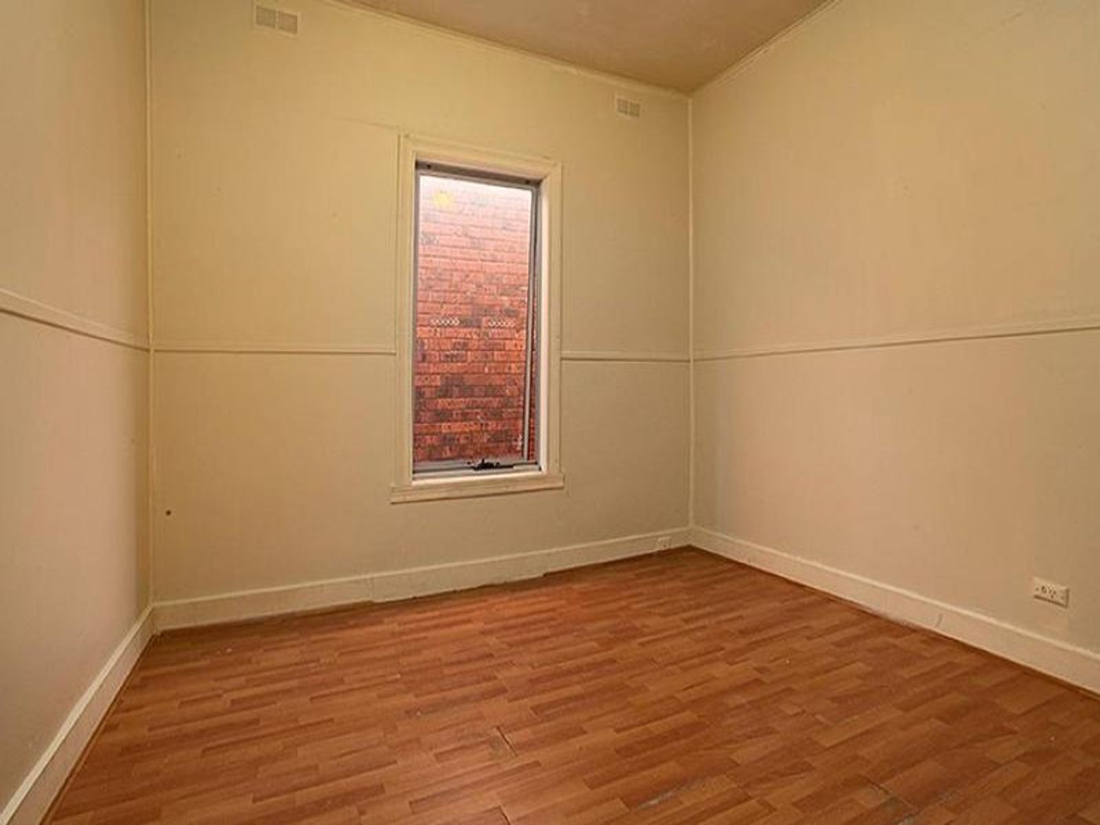 24 Lambeth Street, Kensington, VIC 3031, Kensington - Thumbnail 7