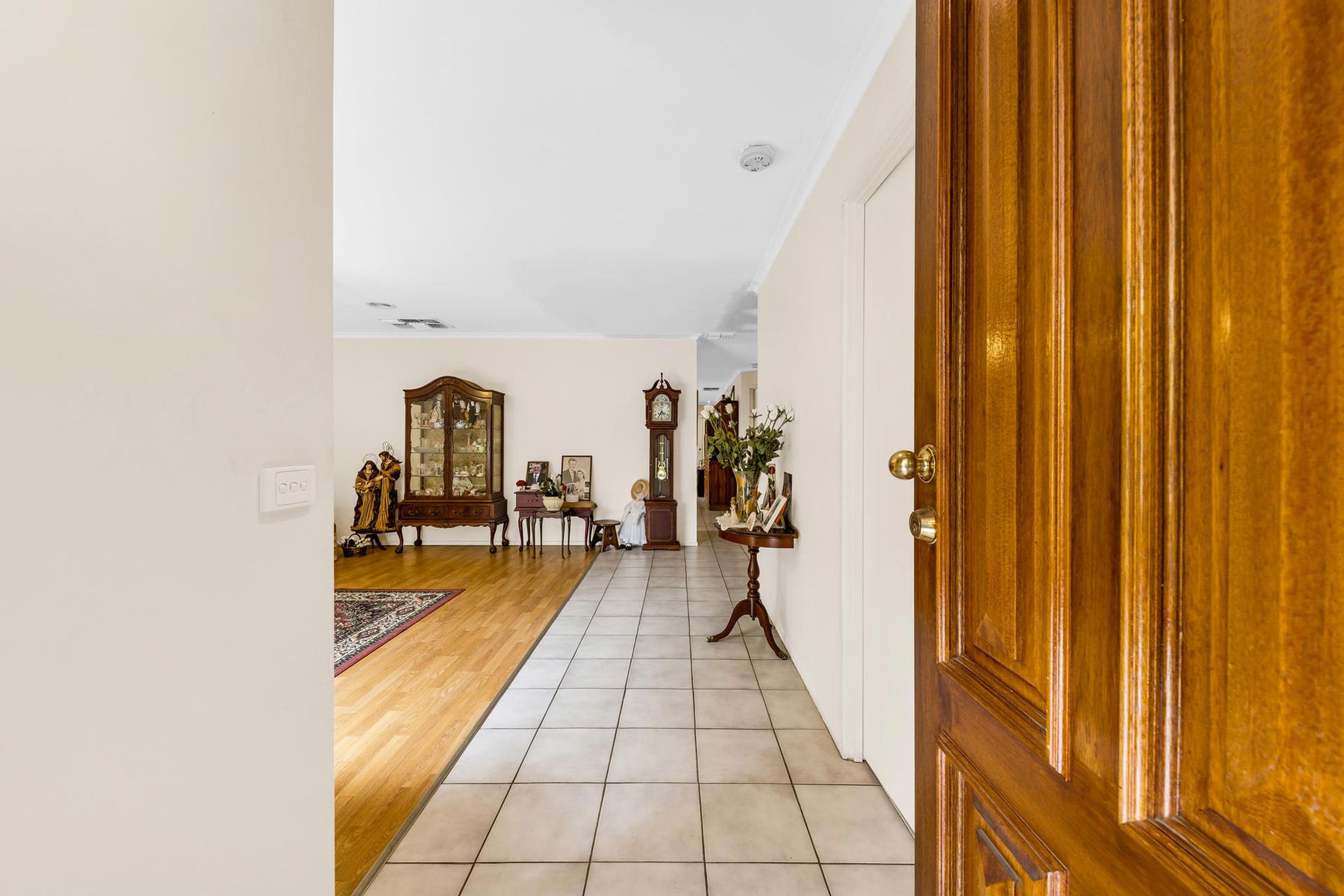 7 Woodworth Court, Roxburgh Park VIC 3064, Roxburgh Park - Thumbnail 2