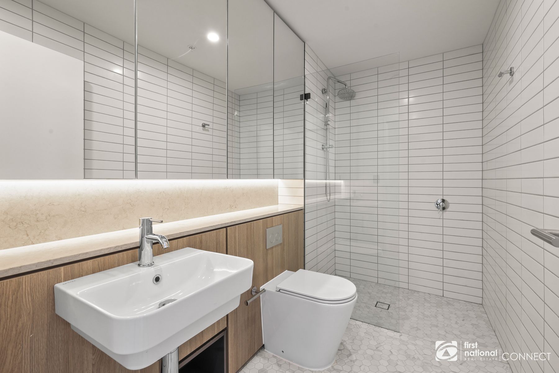 4.11/5 Regent St, Petersham NSW 2049, Petersham - Thumbnail 3