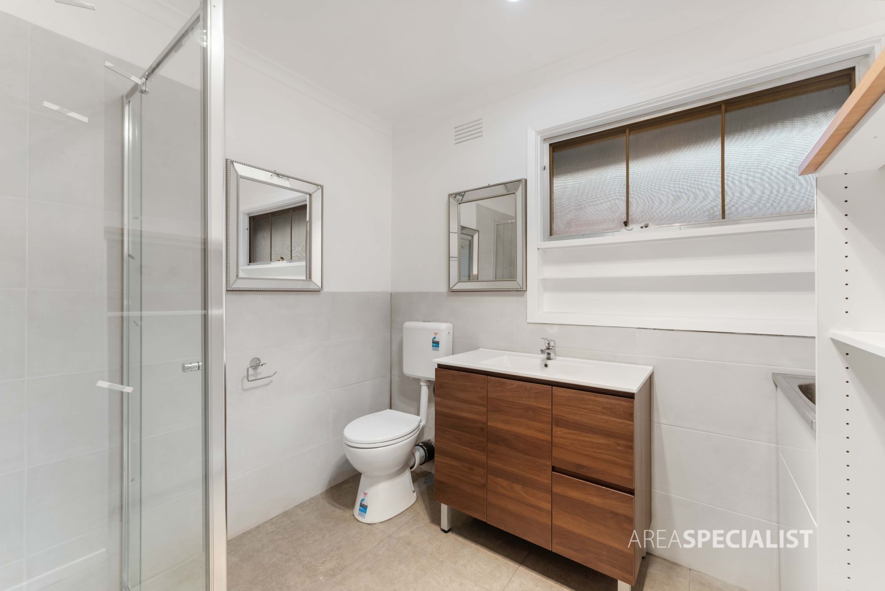 2/2 Railway Avenue, Werribee, VIC 3030, Werribee - Thumbnail 4