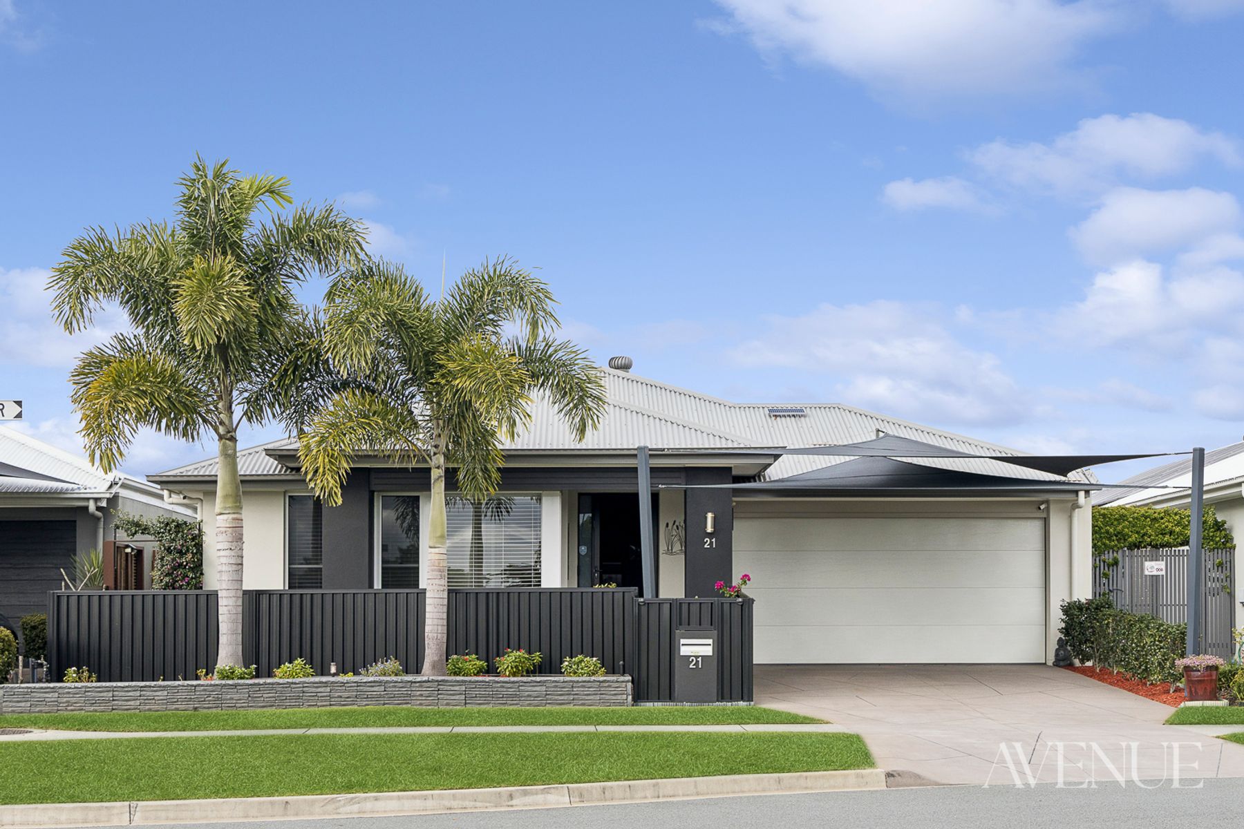 21 Butterleaf Crescent, Pimpama QLD 4209