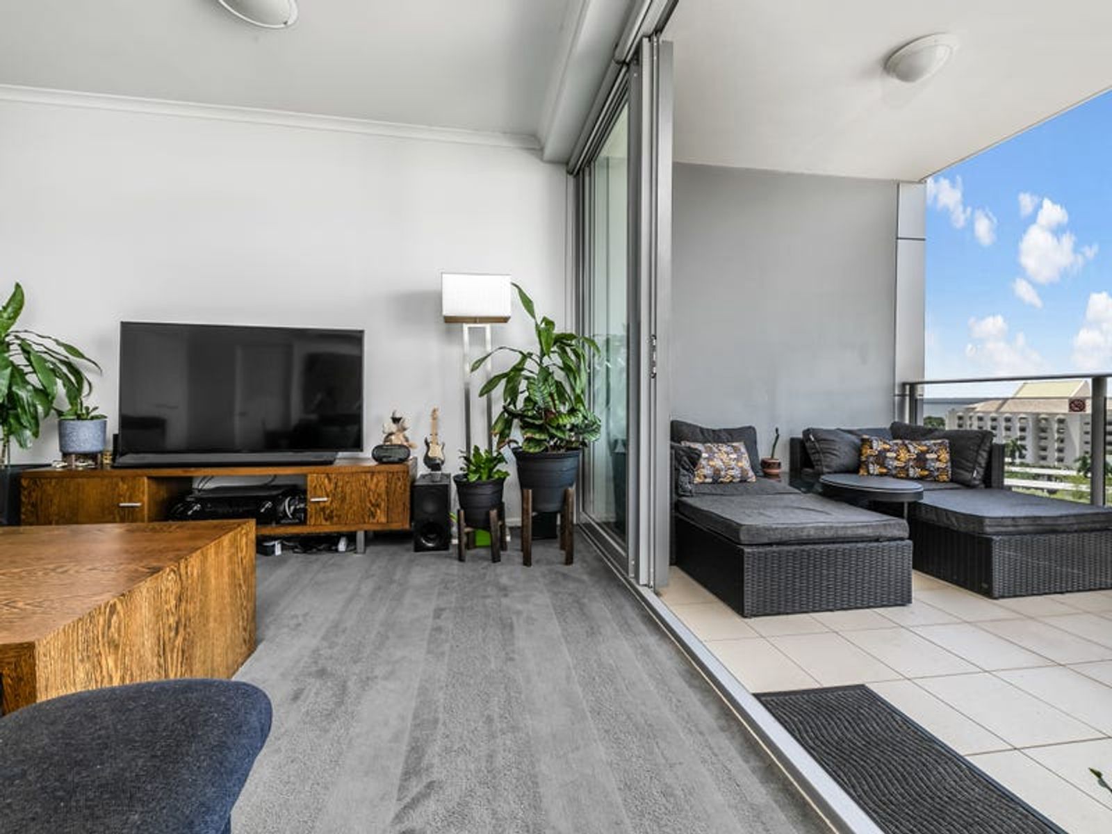 801/79 Smith Street, Darwin City NT 0800, Darwin City - Thumbnail 2
