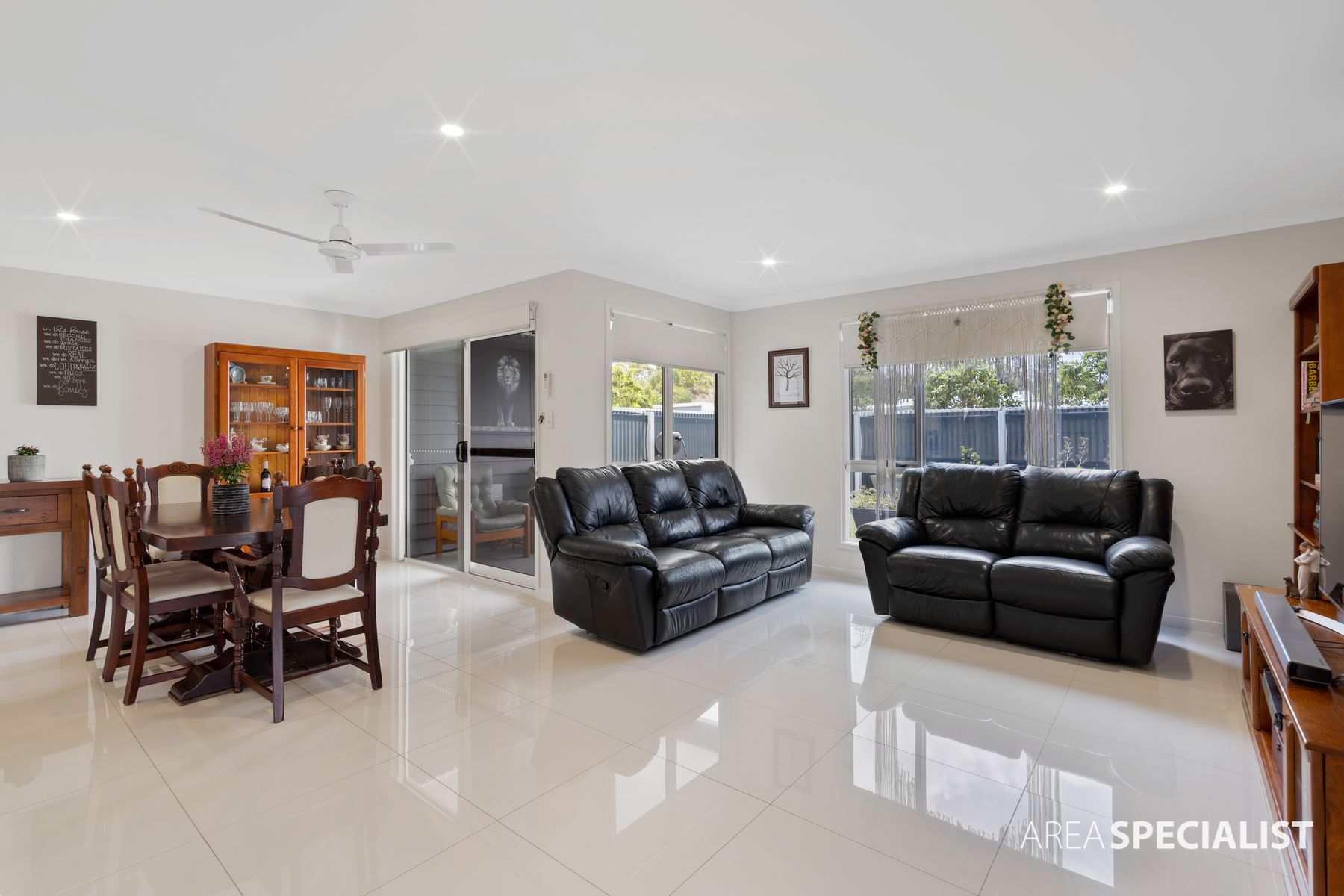 2/1 Conochie Place, Pimpama, QLD 4209, Pimpama - Thumbnail 3