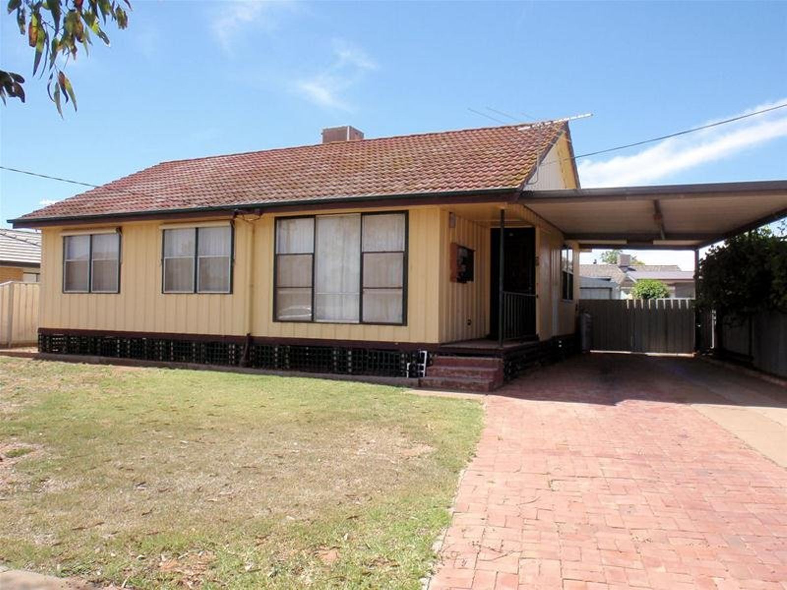 29 Brian Crescent
