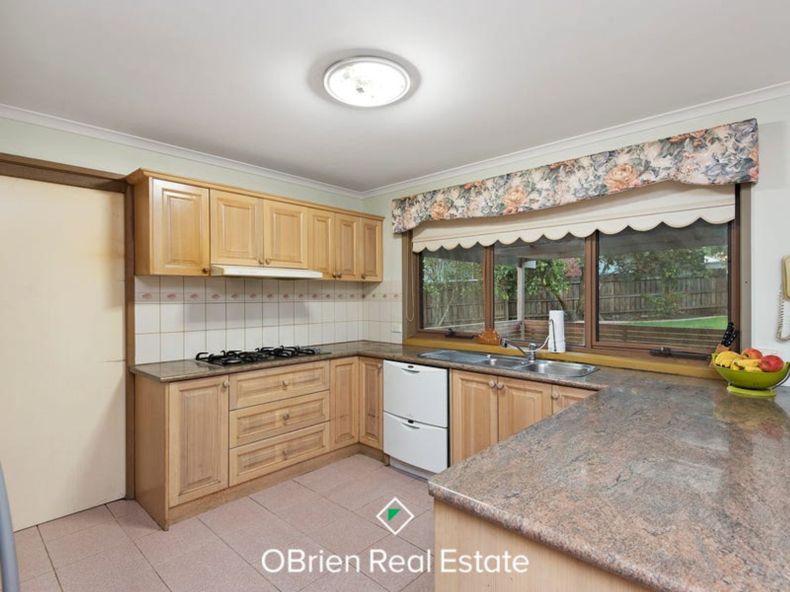 3 Leila Court, Endeavour Hills, VIC 3802, Endeavour Hills - Thumbnail 3