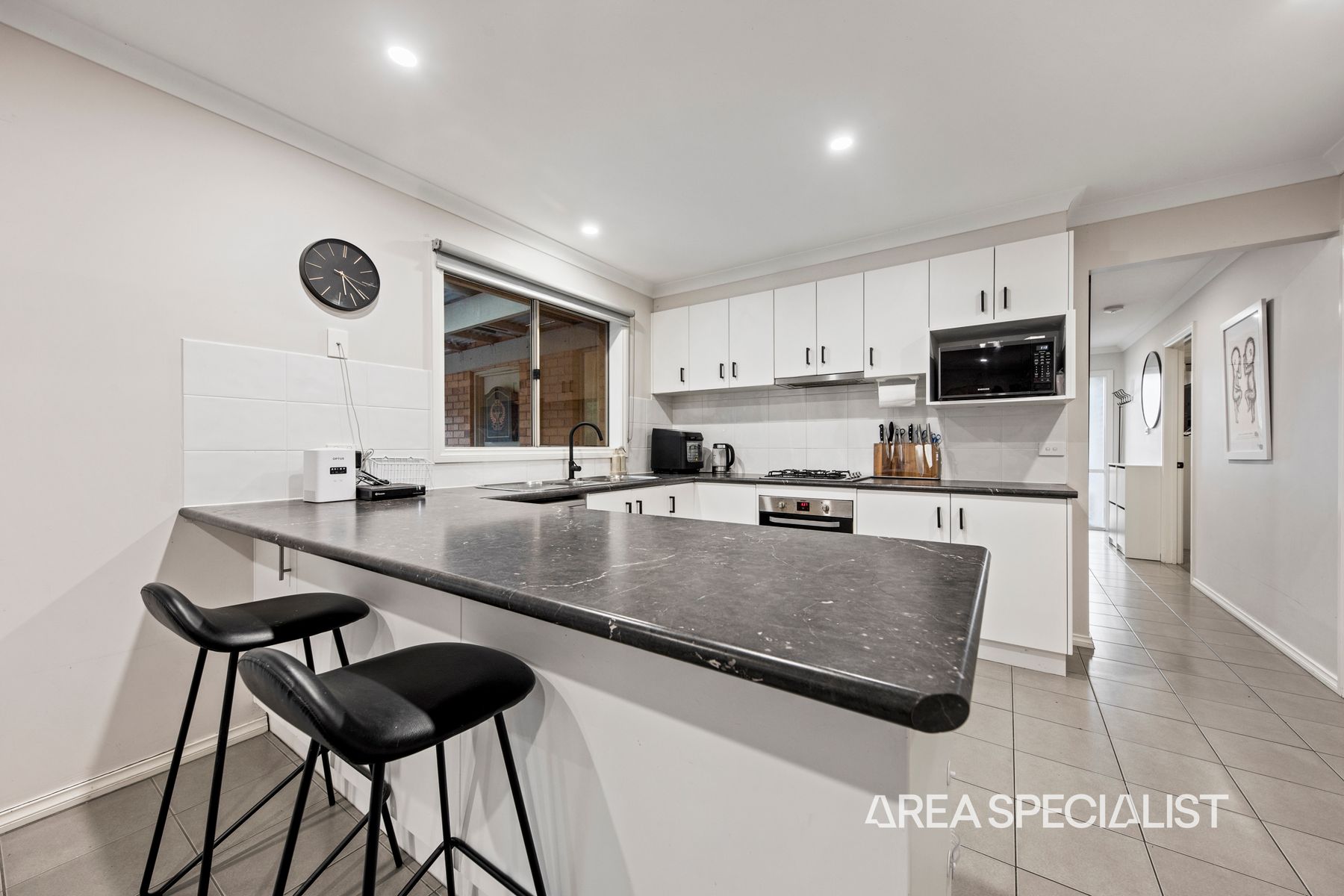 43 Thwaites Road, Pakenham, Pakenham - Thumbnail 2